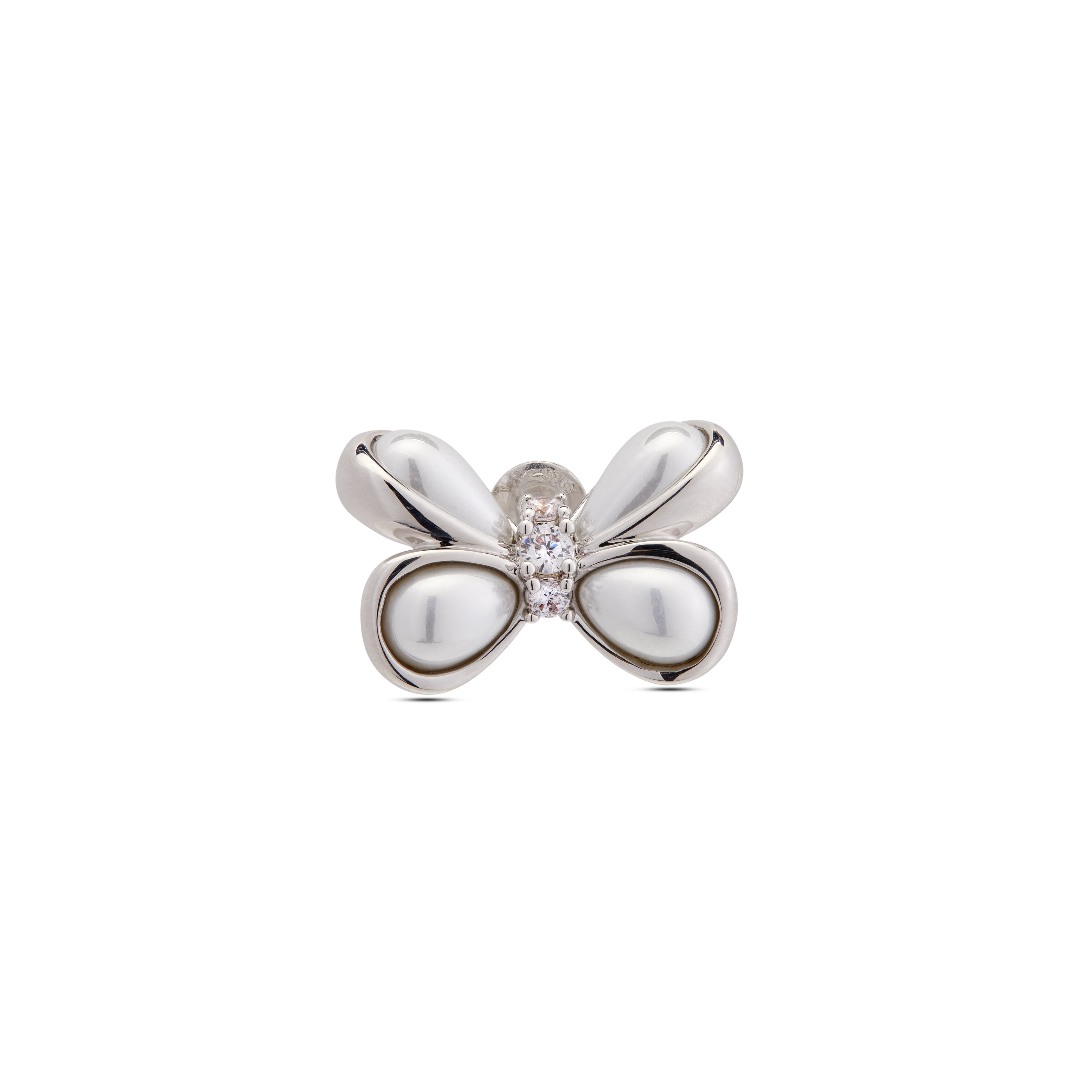 ShuShu/Tong: Women's Butterfly Flower Pearl Studs (White) | DSMNY 