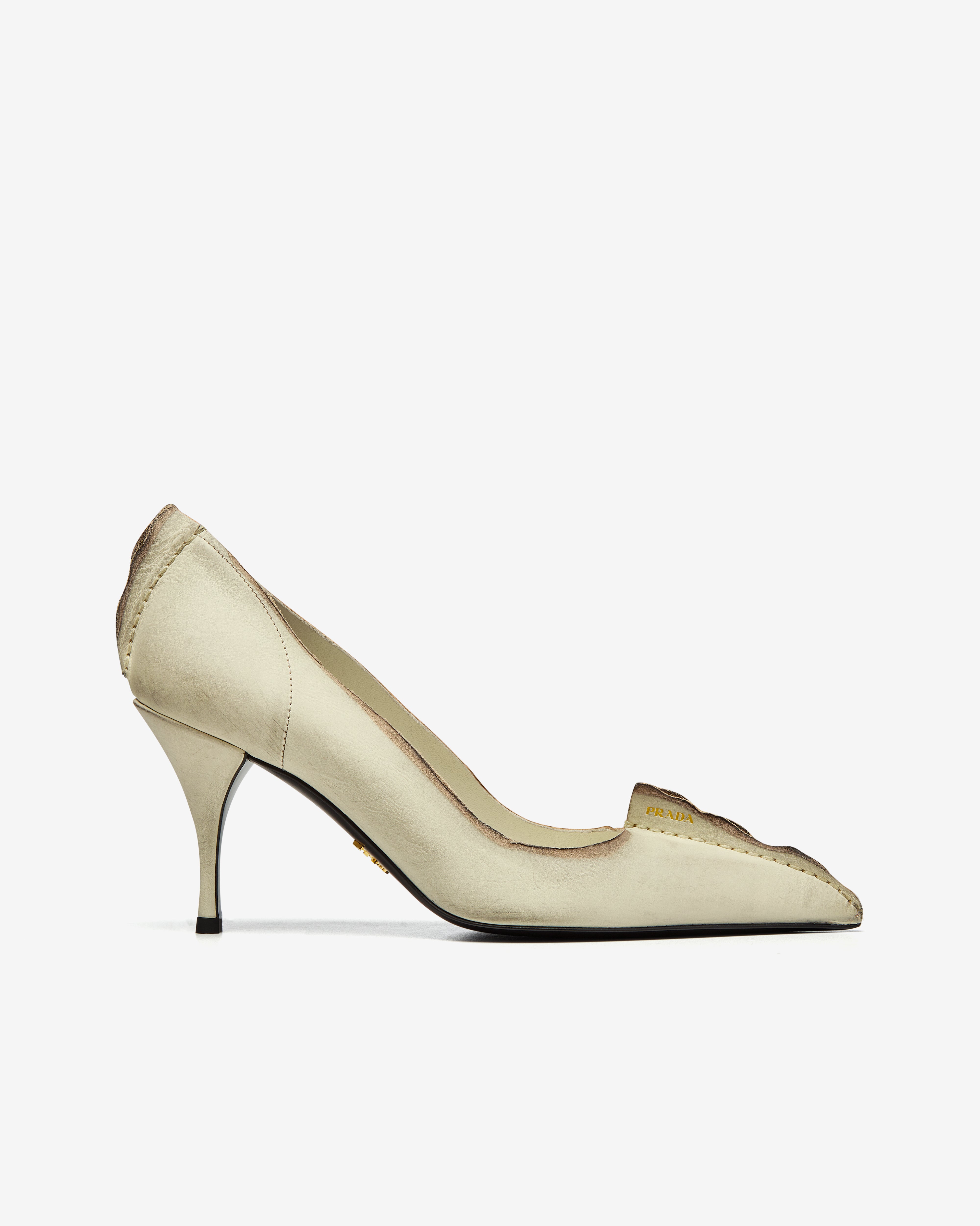 PRADA クリーム色 オープントゥパンプス Prada: Women's Antiqued Leather Pumps (Chalk) | DSMNY E-SHOP