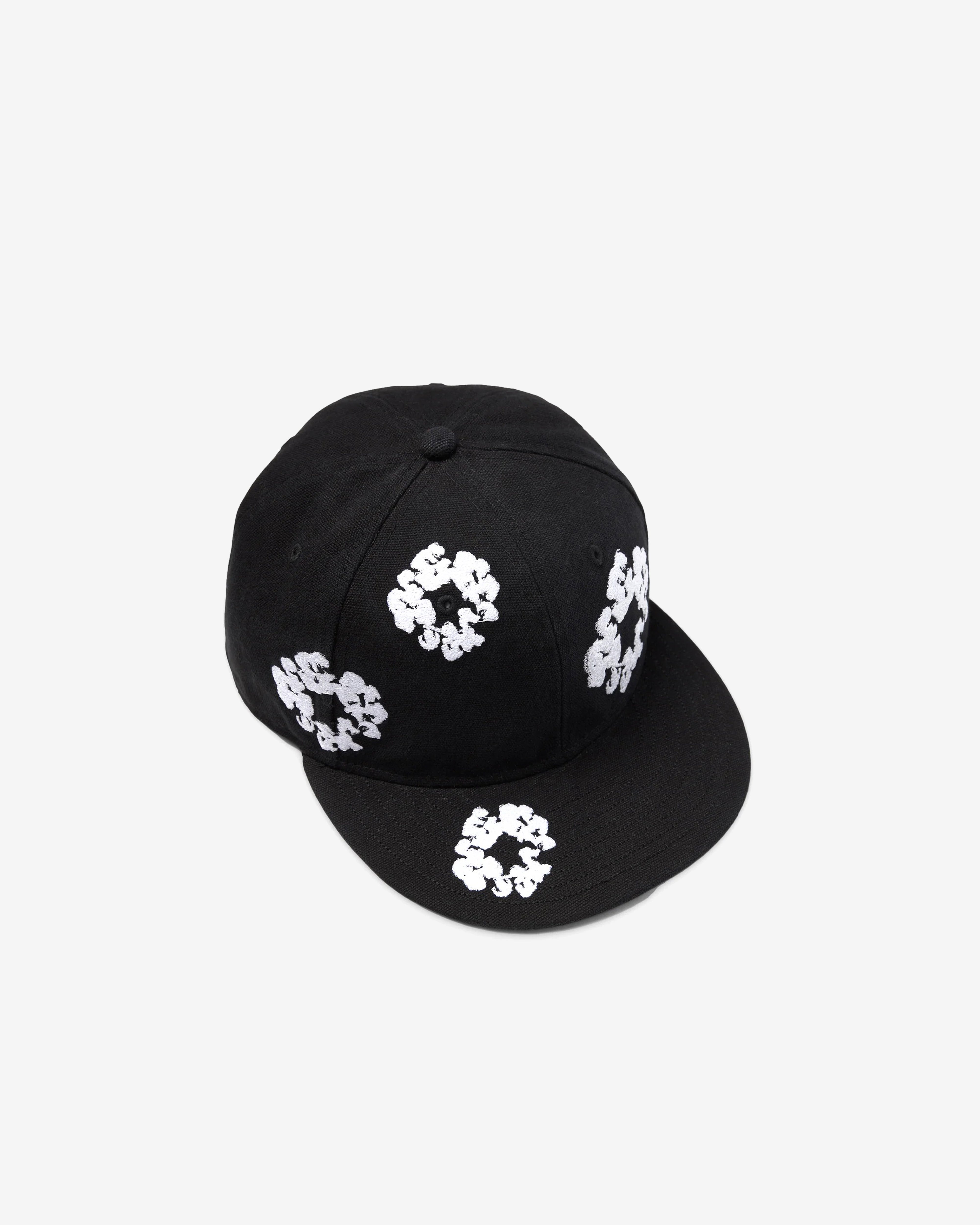 帽子 Denim Tears Cotton Wreath Cap Black Denim Tears: Men's New Era Cotton Wreath 59/50 Fitted Cap (Black