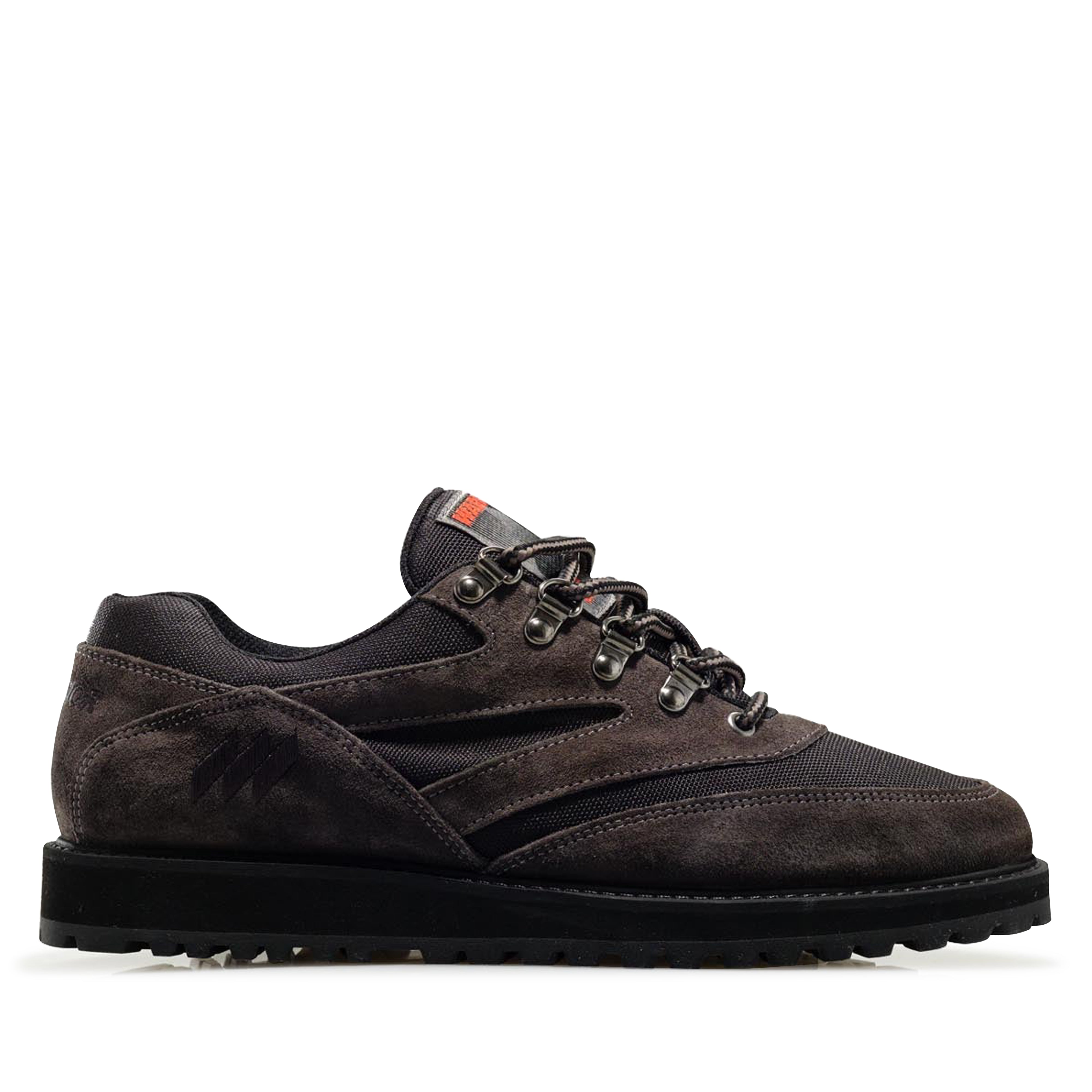 Warrior: Matterhorn Shoes (Black/Antracite) | DSMNY E-SHOP