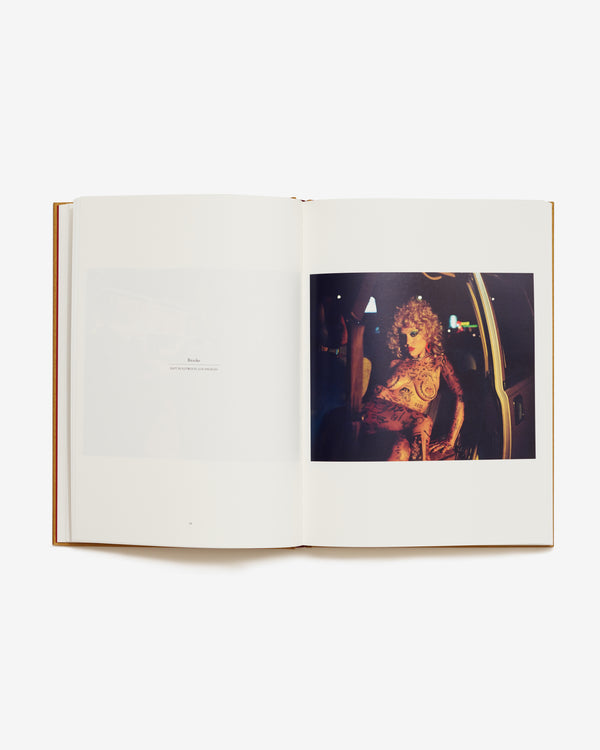 IDEA - Nadia Lee Cohen Women 6th Edition -  (Multi)