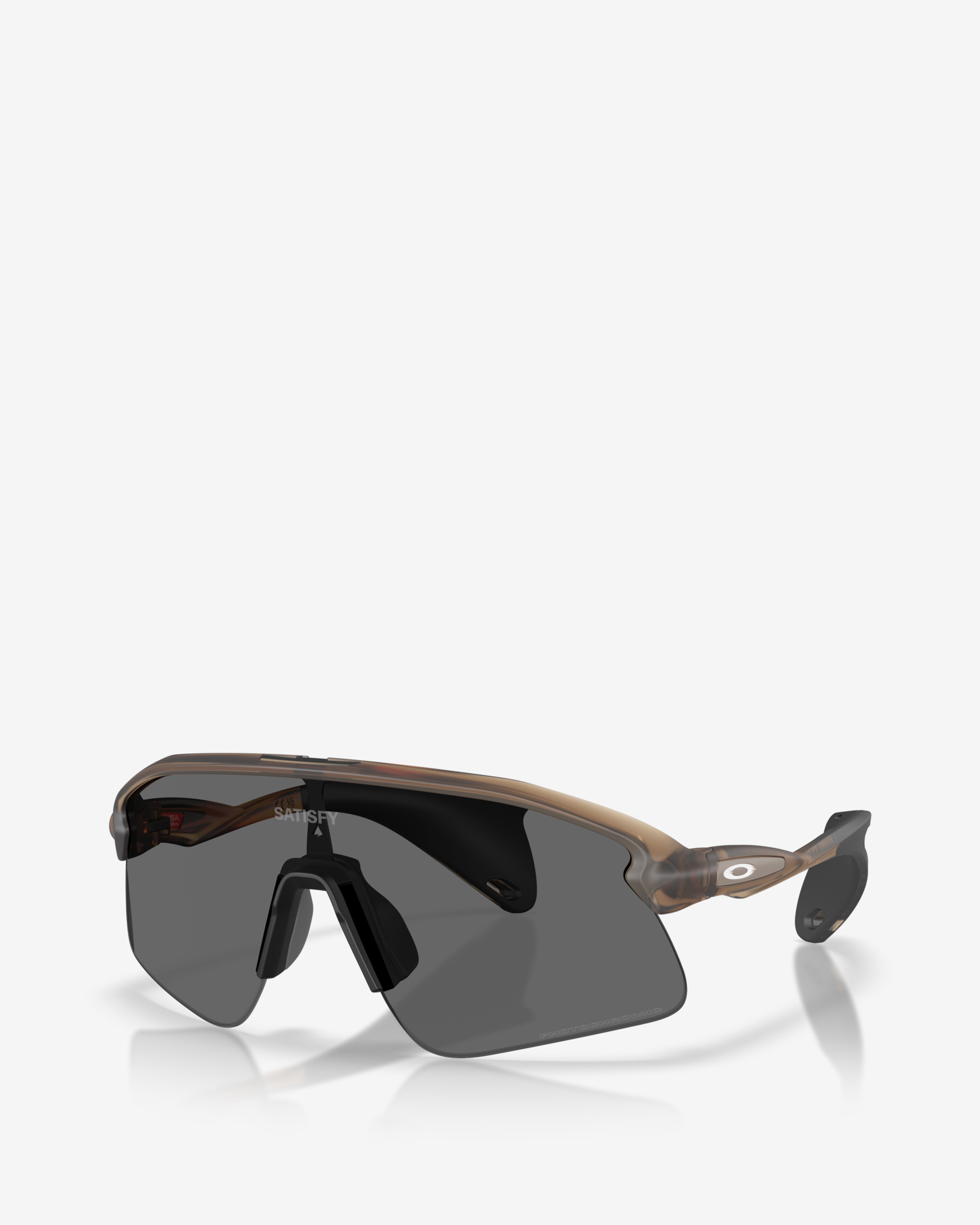 Oakley Satisfy Stunt Devil Sunglasses 茶色 Oakley x Satisfy: Men's Stunt Devil Sunglasses (Brown