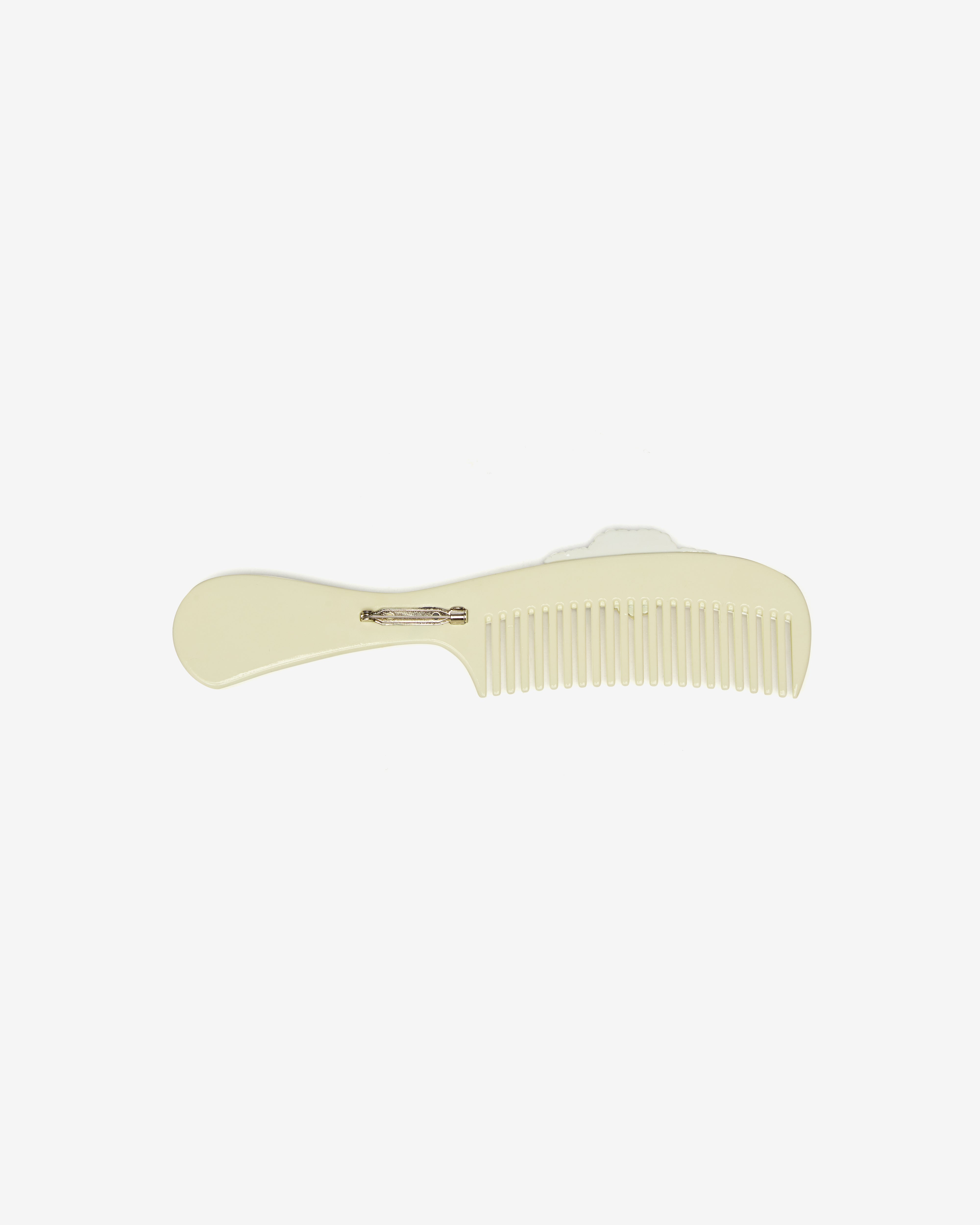 Ashley Williams: Women's Heart Comb Brooch (Cream) | DSMNY E-SHOP