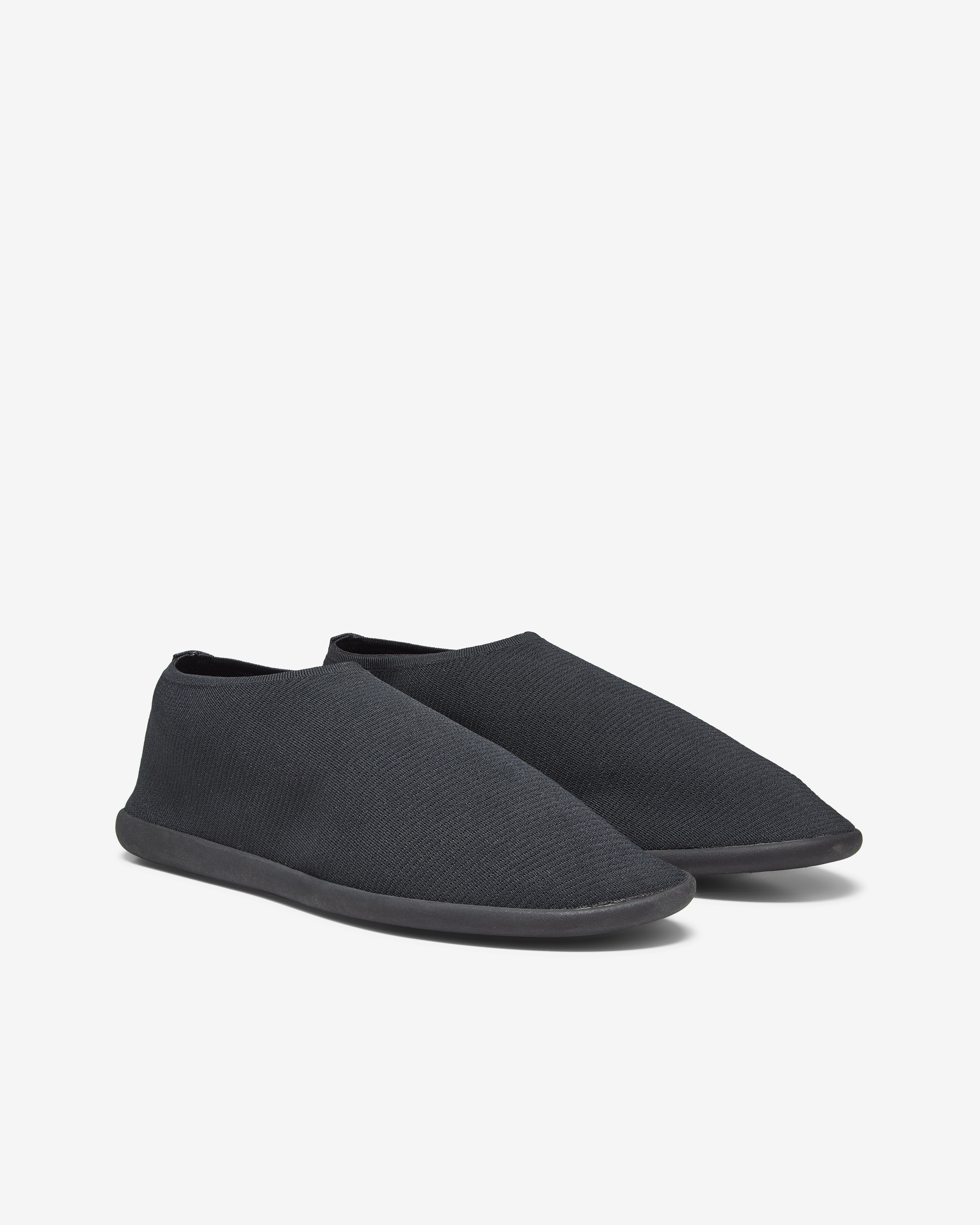softromaine: Women's Soft Flat (Black) | DSMNY E-SHOP