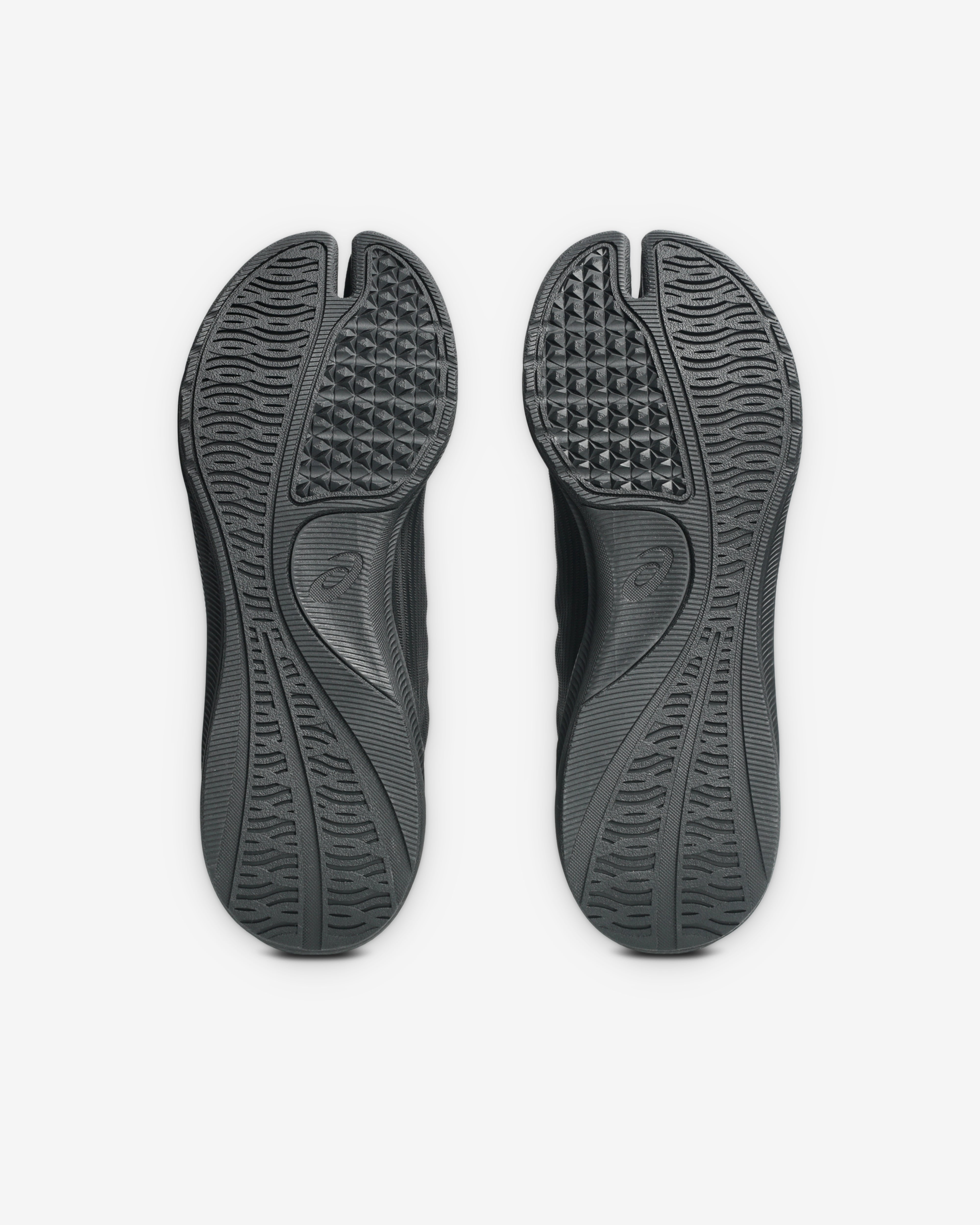 Asics: Men's Kiko Kostadinov Ilargi FF (Black) | DSMNY E-SHOP