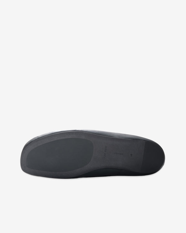 The Row - Women's Toni Boot - (Black)