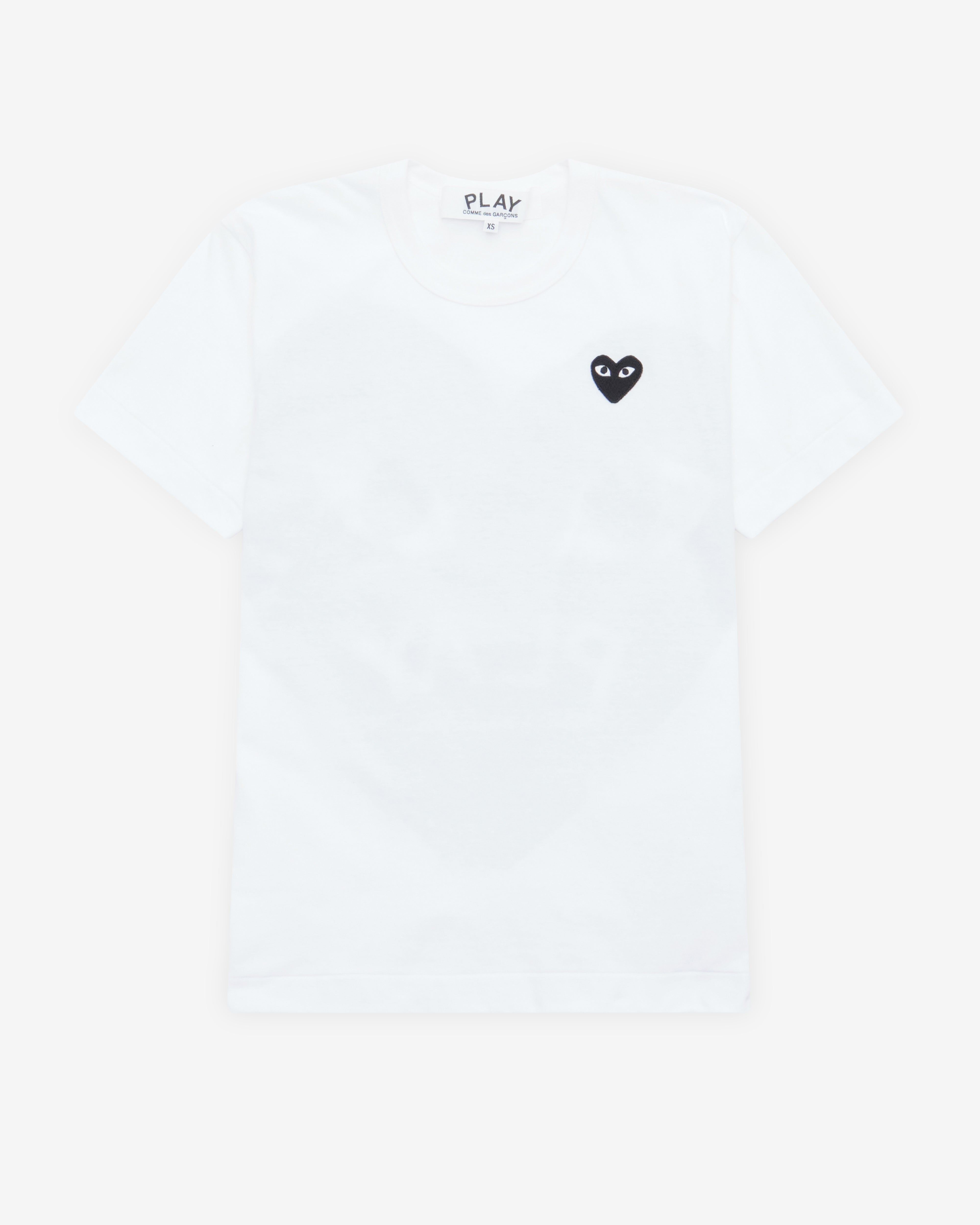 Play: Black Heart T-Shirt (White) | DSMNY E-SHOP