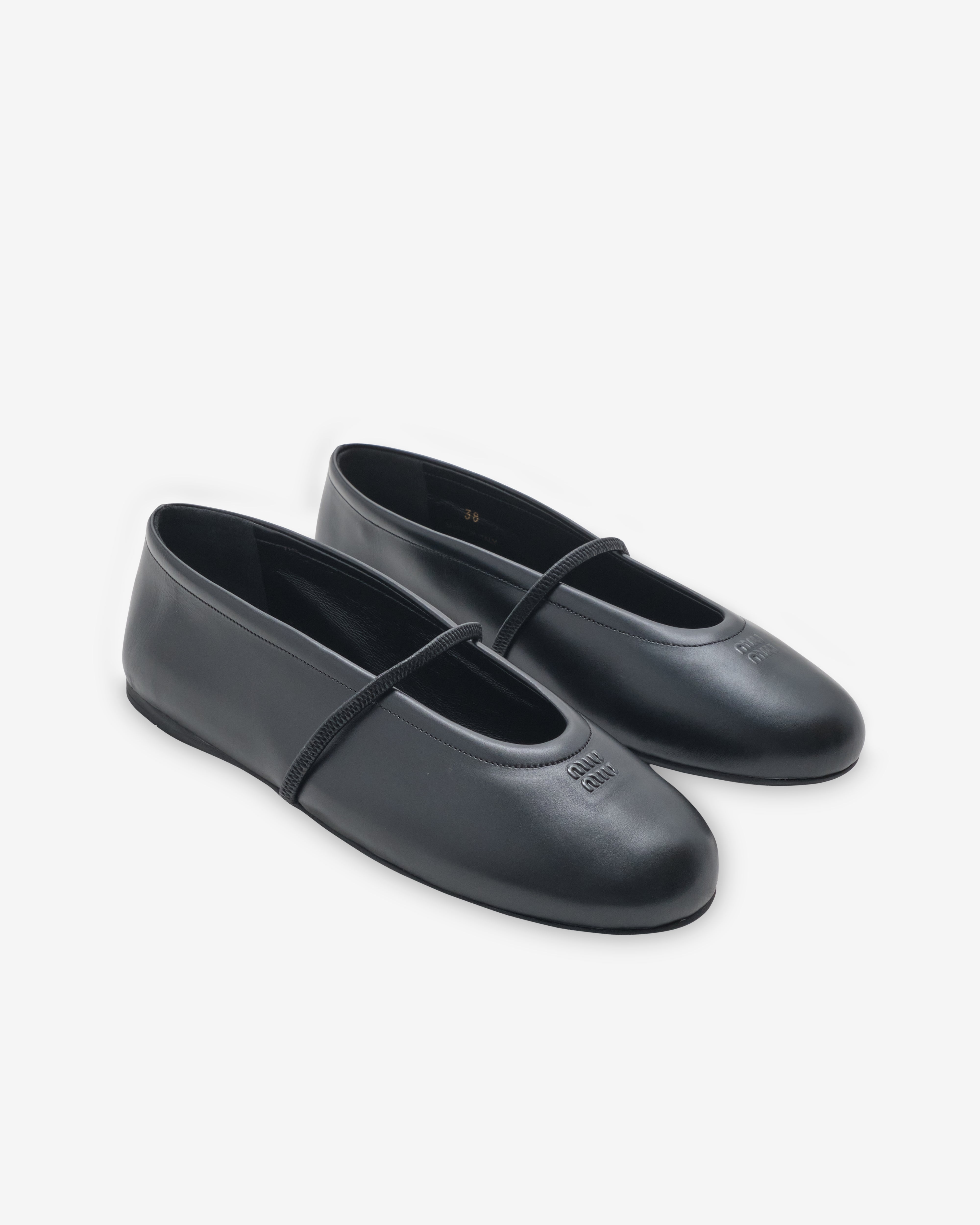 MIUMIU ブラック フラットシューズ 36.5 23.5㎝ Miu Miu: Women's Flat Heeled Shoes (Black) | DSMNY E-SHOP