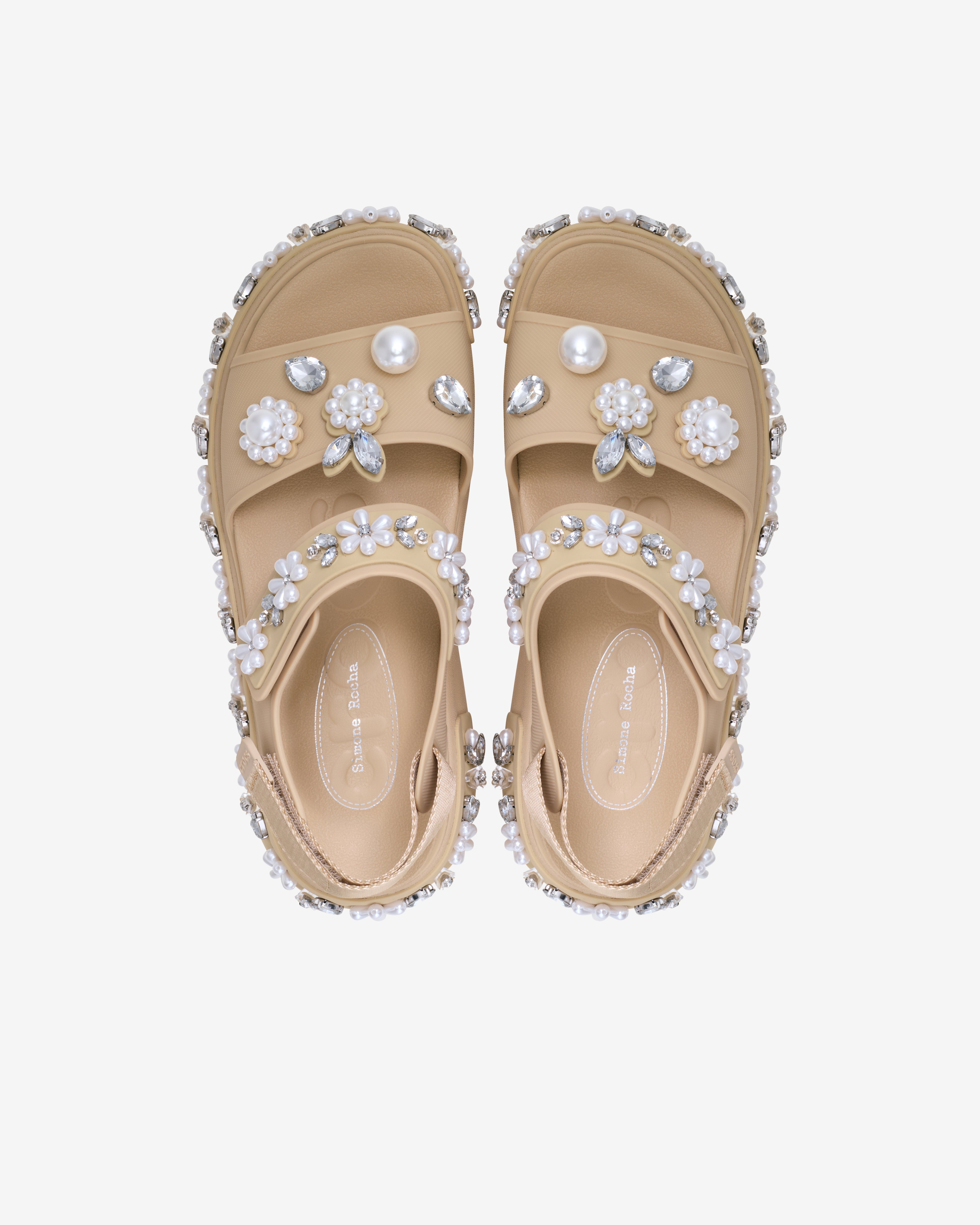 Simone Rocha: Crocs Soho Sandals (Chai) | DSMNY E-SHOP