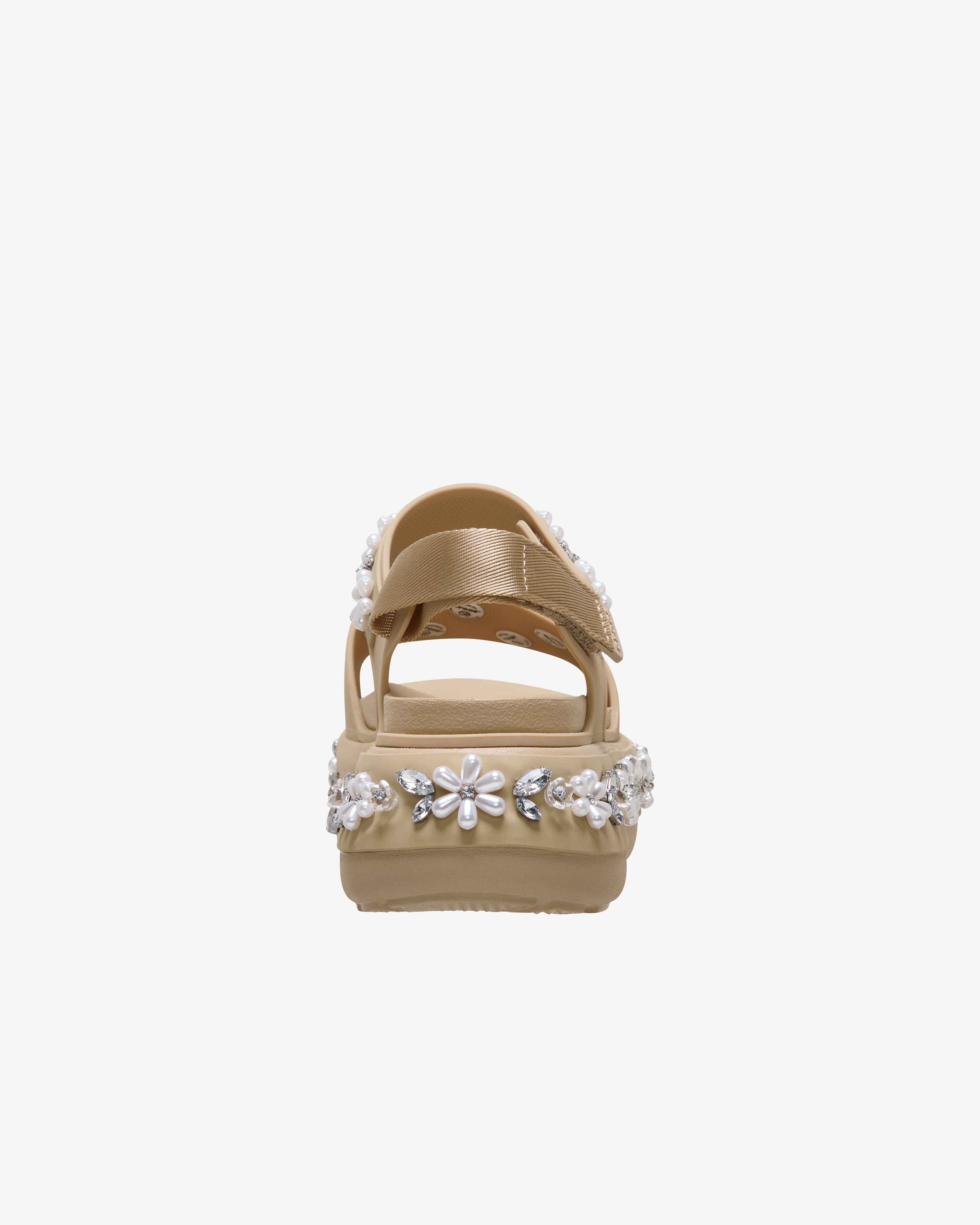 【Simone Rocha】ゴールドチェーン パール レザーシューズ 36 Simone Rocha: Crocs Soho Sandals (Chai) | DSMNY E-SHOP