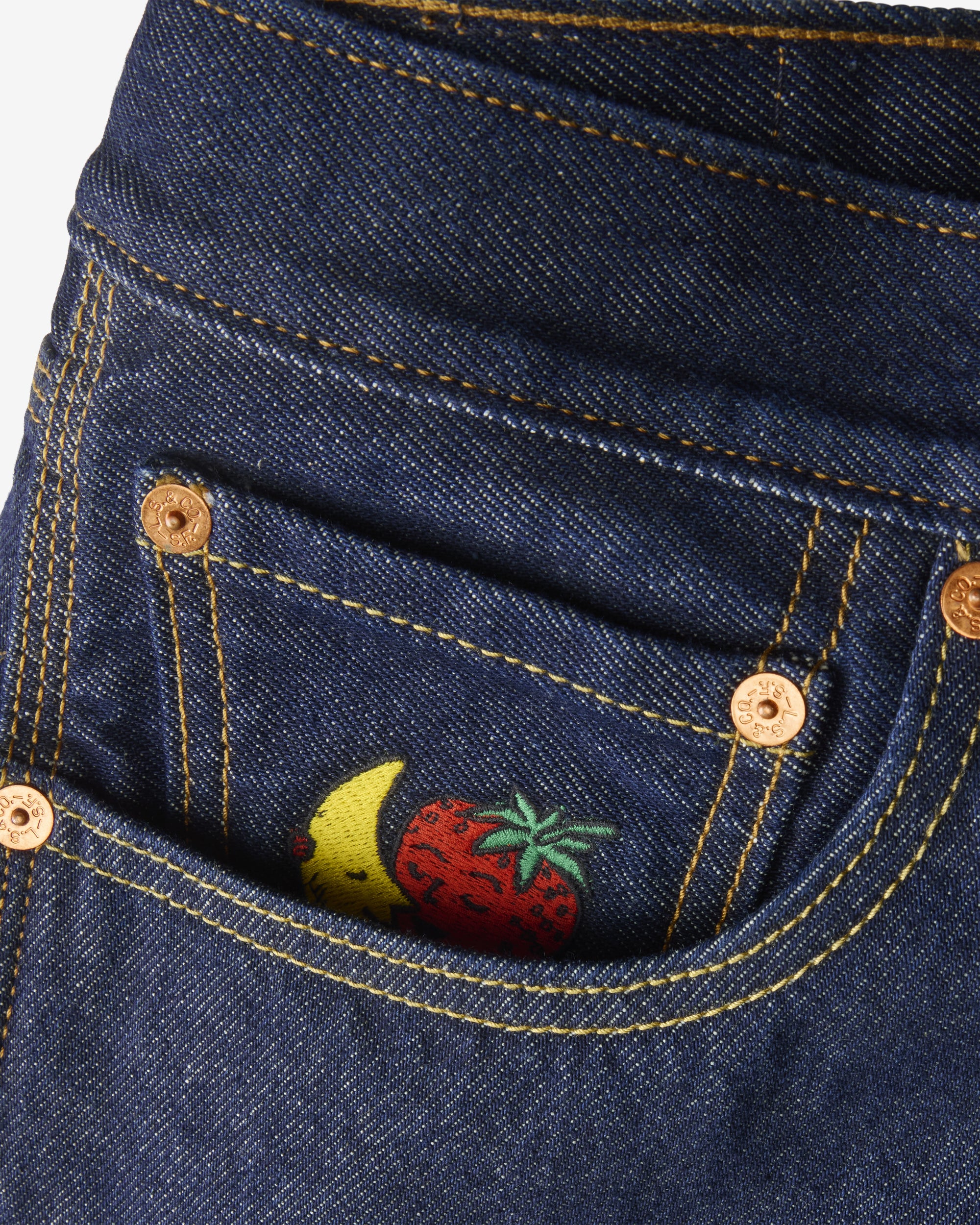 Levi's - Men's Sky High Farm Goods Loose Jeans - (Midstone) view 3, Click to Zoom in