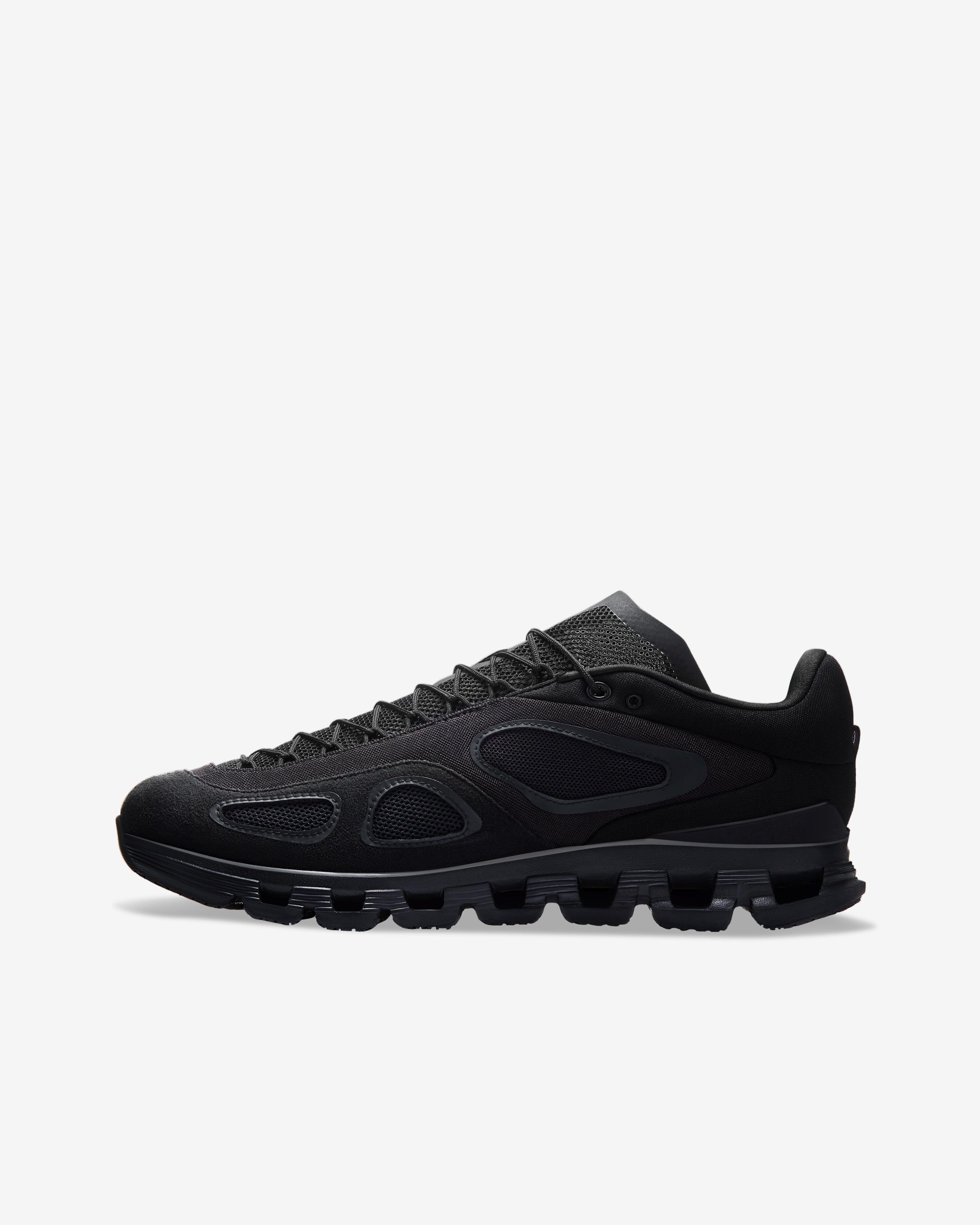 靴 ON RUNNING Cloud X Fka 1 W Black Black On Running: Men's Cloud x FKA Sneakers (Black) | DSMNY E-SHOP