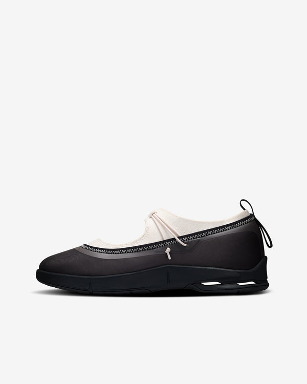 On Running - Zendaya Cloudnova Moon Mary Jane - (Black/Ivory)