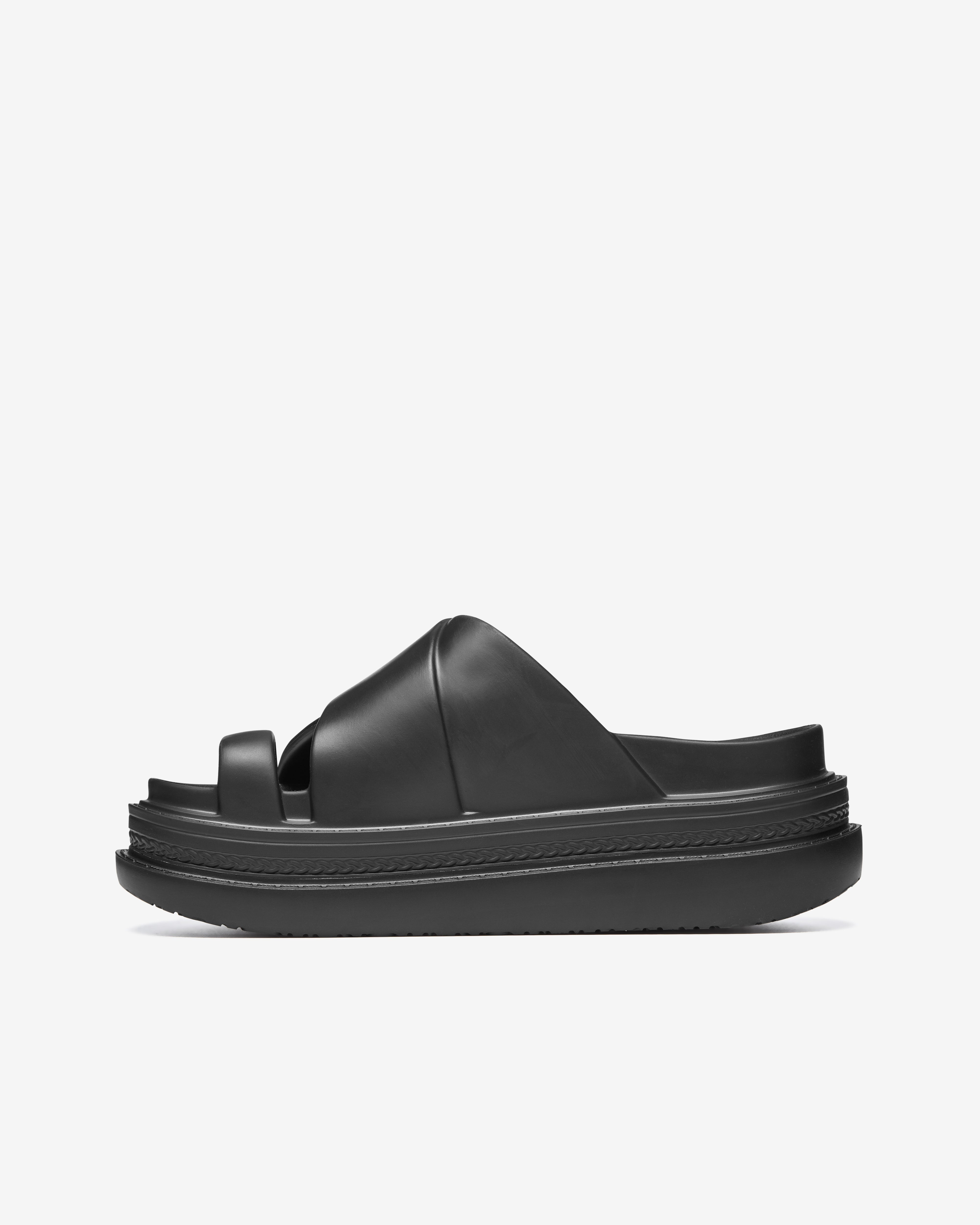Sacai: Foam Multiple Sole Sandals (Black) | DSMNY E-SHOP