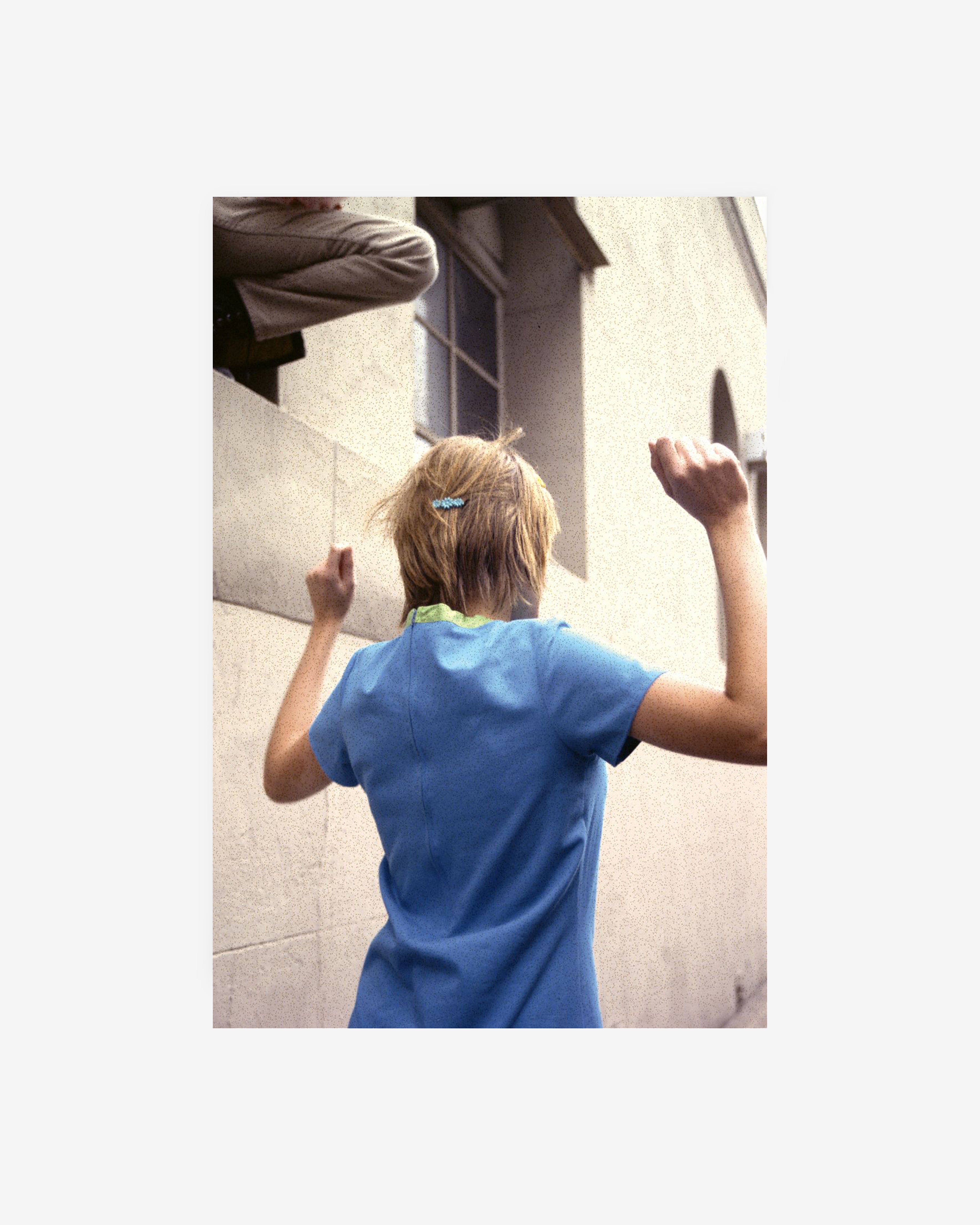 Idea: Angela Hill X-Girl Show 2nd Edition (Multi) | DSMNY E-SHOP