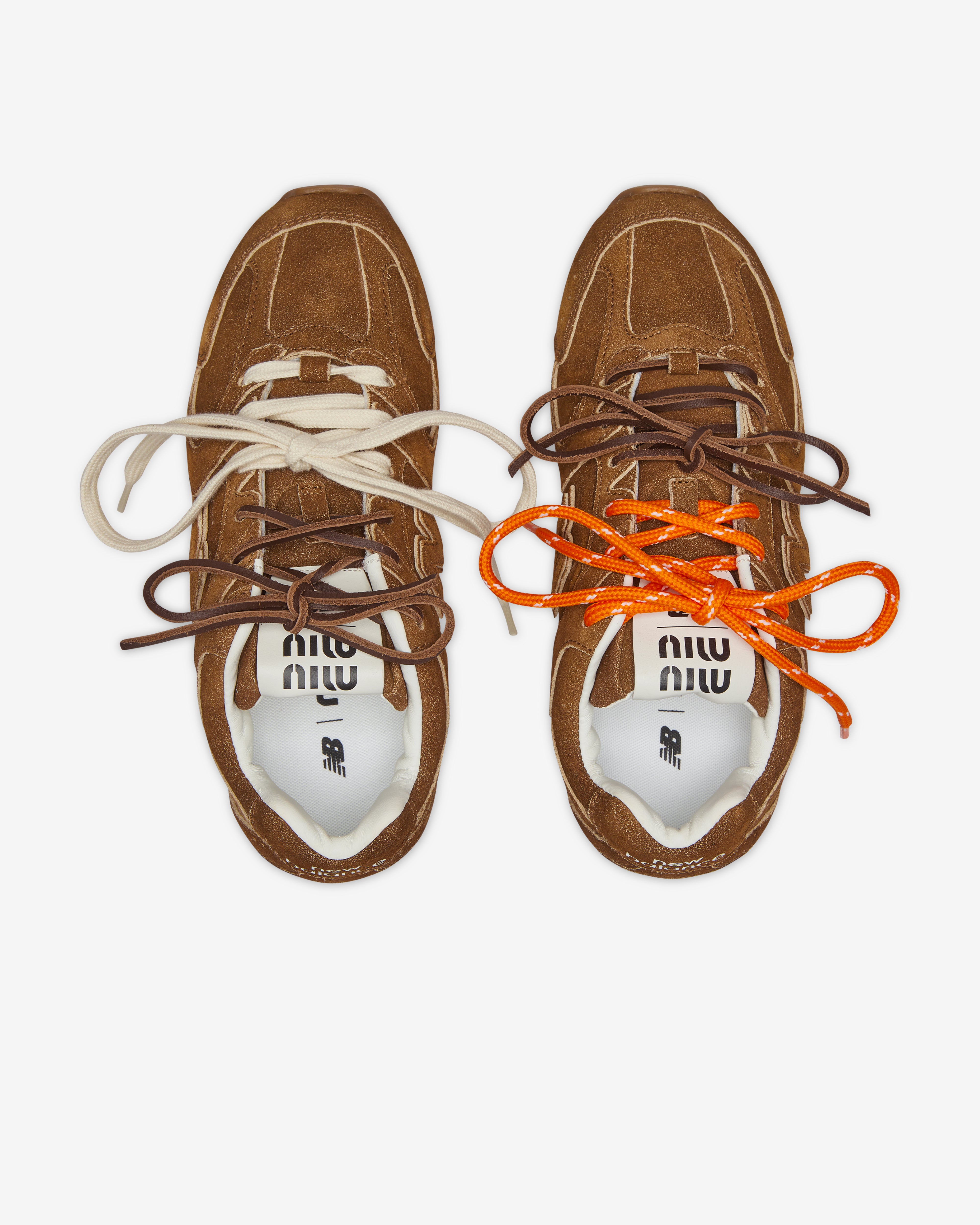 Miu Miu: Women's New Balance 530 Sneaker (Cinnamon) | DSMNY E-SHOP