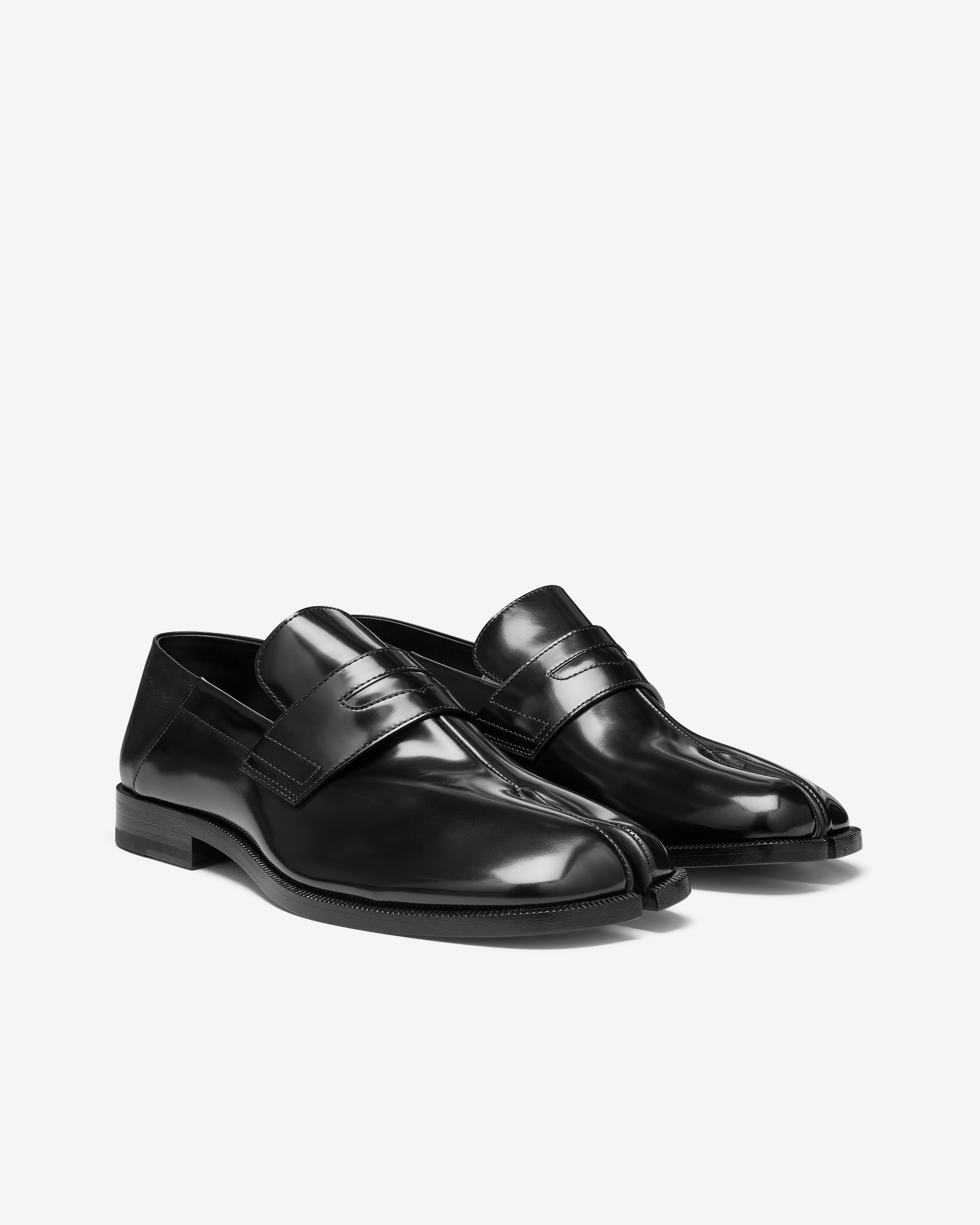 Maison Margiela: Men's Tabi Moccasin (Black) | DSMNY E-SHOP