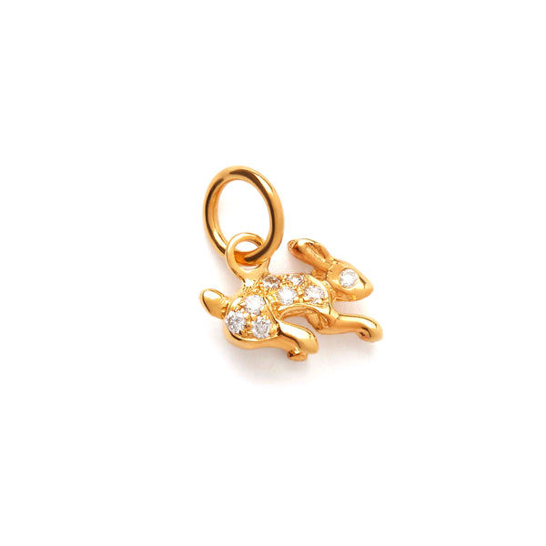 Patcharavipa - DSM Exclusive Tiny Diamond Rabbit Necklace - (Yellow Gold)