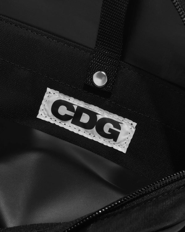 CDG - Large Shoulder Bag - (Black)