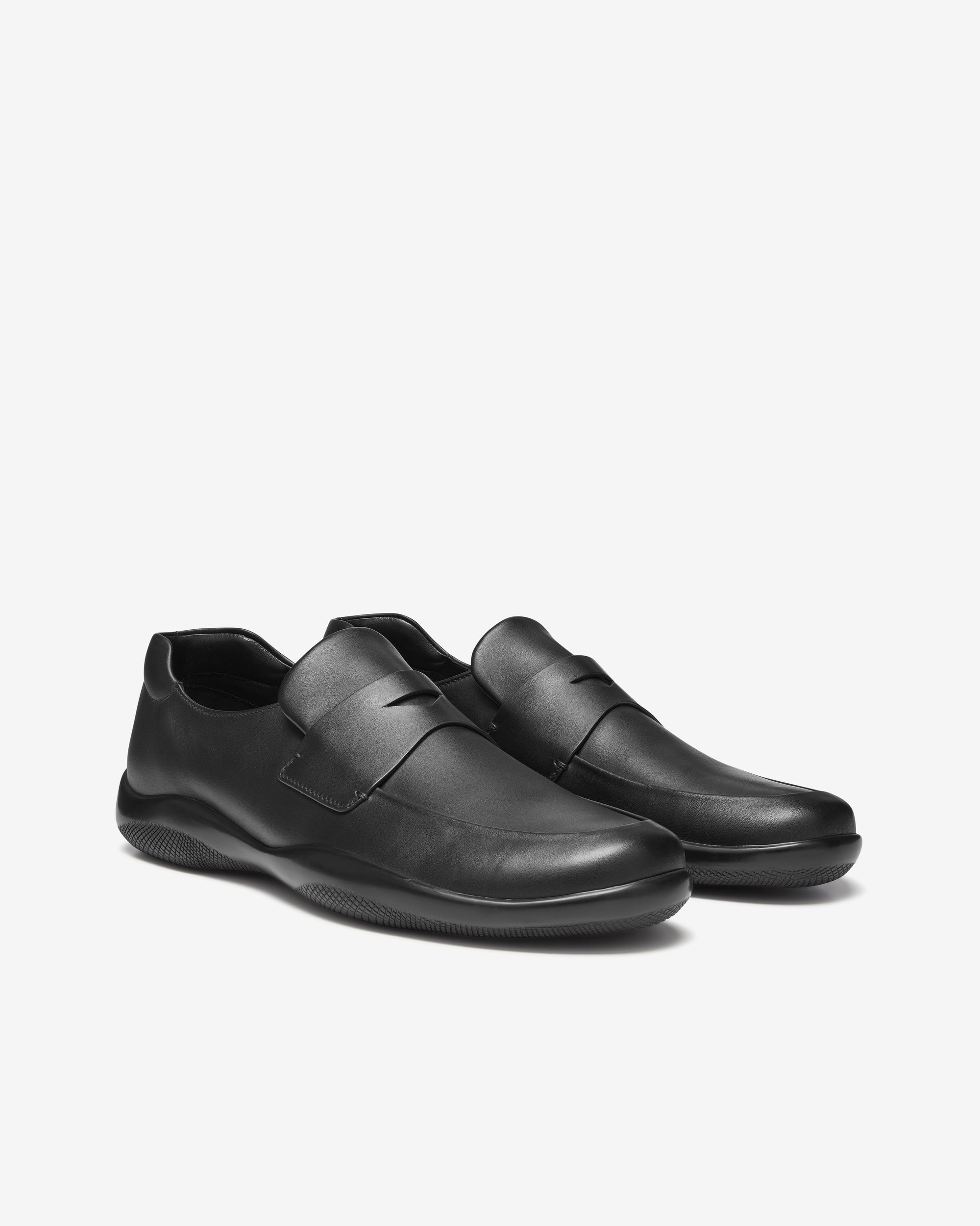 prada black dress shoes Prada Men's Spazzolato Saffiano Leather Lace-Up Oxfords, Black, Men's, 8D