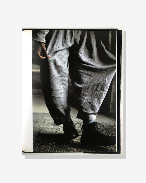 IDEA Books - A History Of Men's Fashion - (Multi)