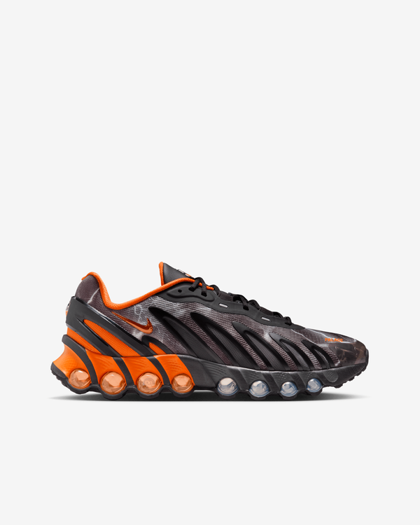 Nike - Men's Palace Air Max DN8 SP Sneakers - (Black/Safety Orange)