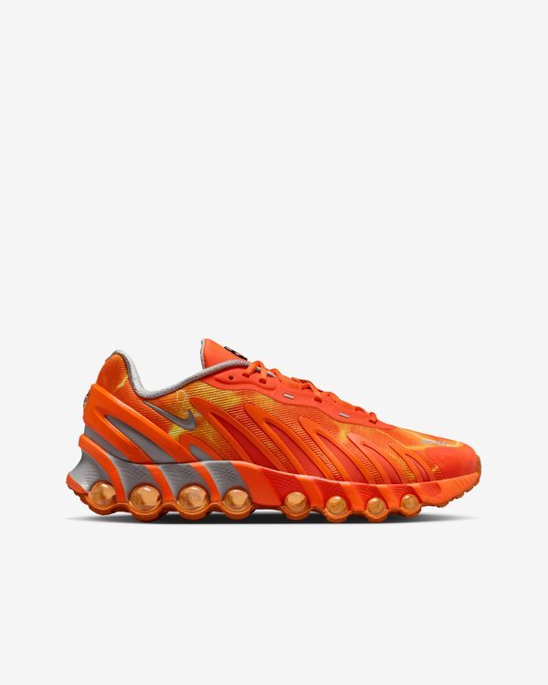 Nike - Men's Palace Air Max DN8 SP Sneakers - (Safety Orange)