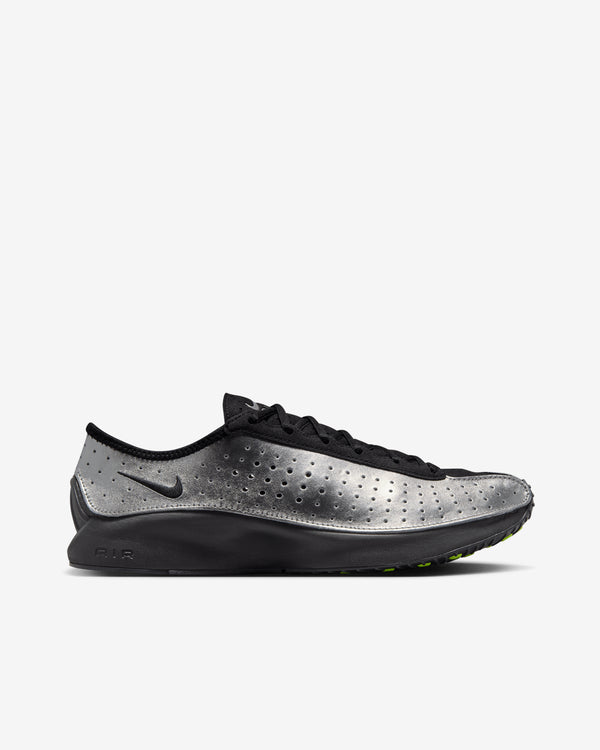 Nike - Women's Air Superfly Sneakers - (Silver/Black)