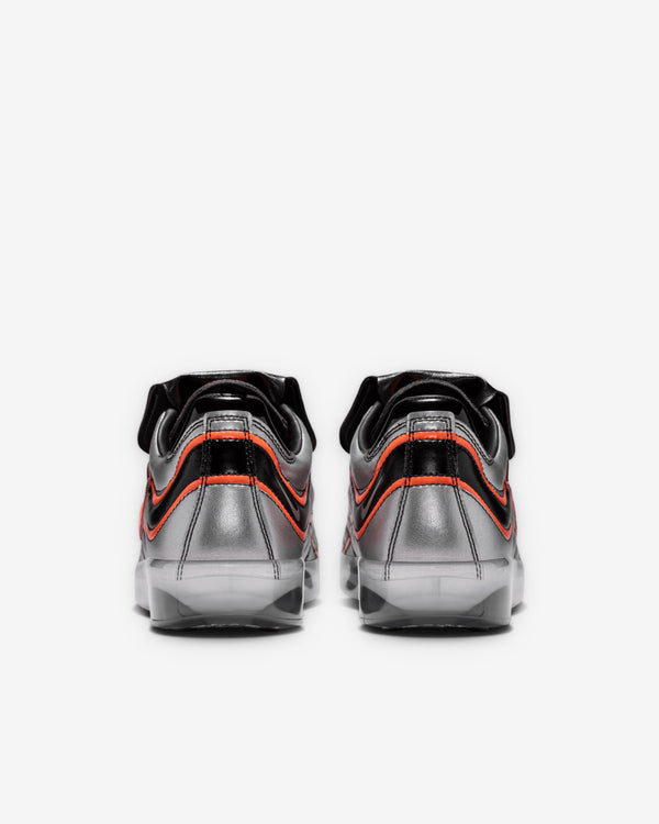 Nike - Men's Netherlands X Patta CryoShot Mercurial Vapor R9 Sneakers - (Hyper Crimson/Silver)