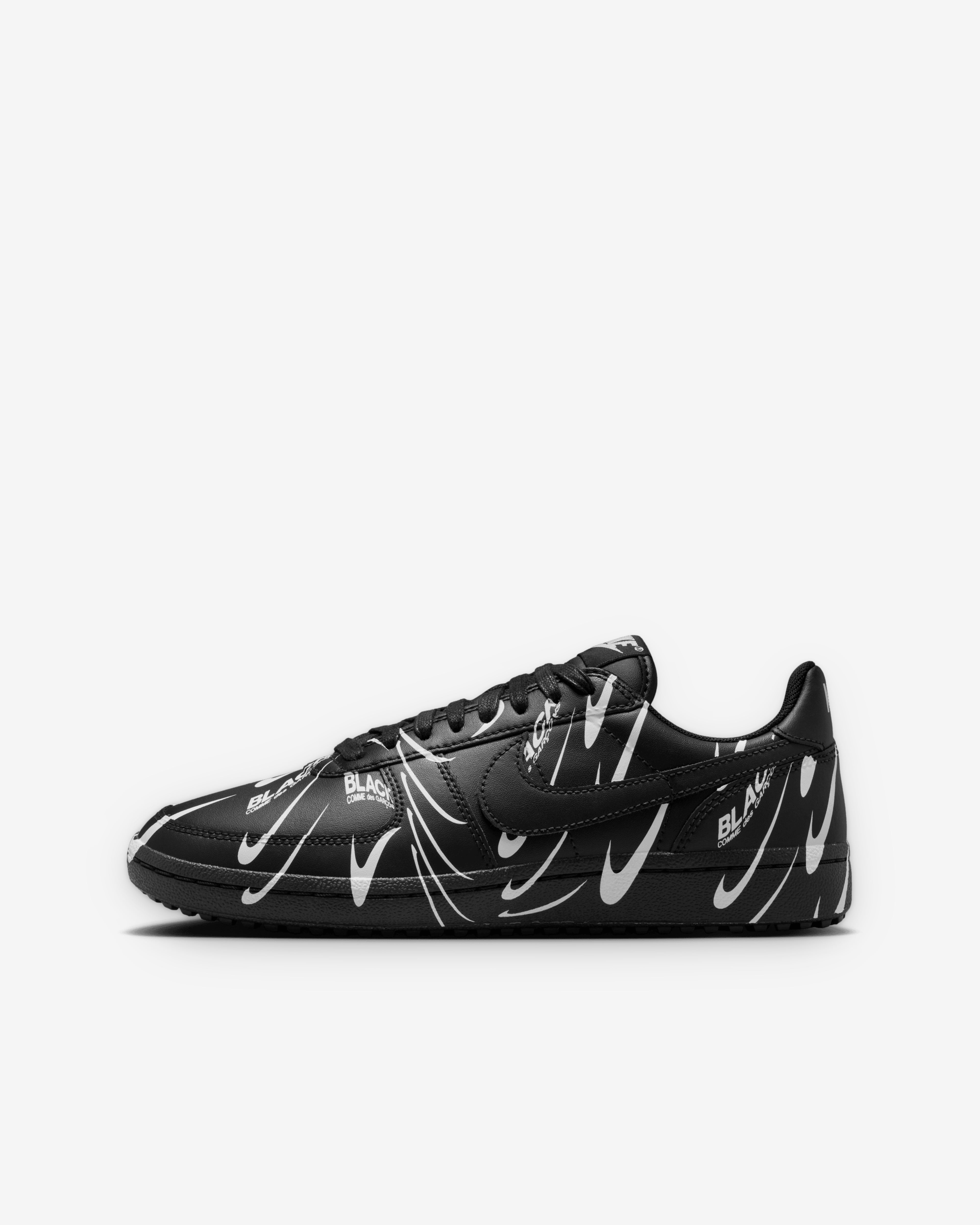 Black Comme des Garçons: Women's Nike Field General '82 Sneakers