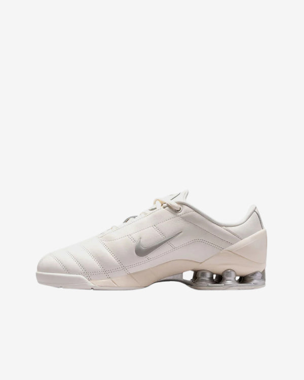 Nike - Women’s T90 SP Shox Magia Sneakers - (Sail/Silver)