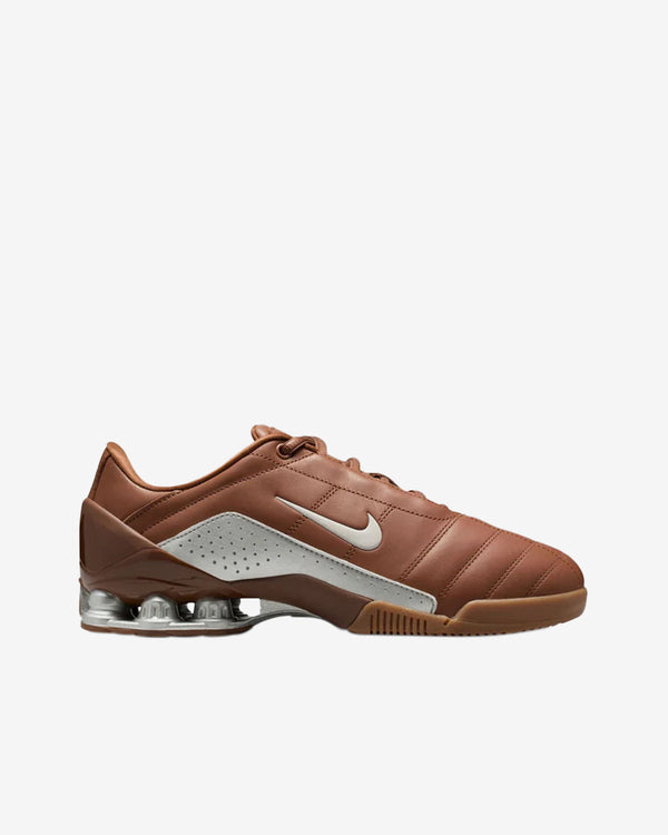 Nike - Women's Total 90 Shox Magia Sneakers - (Pecan)