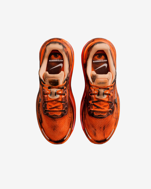 Nike - Women's Melitta Baumeister Vomero Premium Sneakers - (Total Orange)