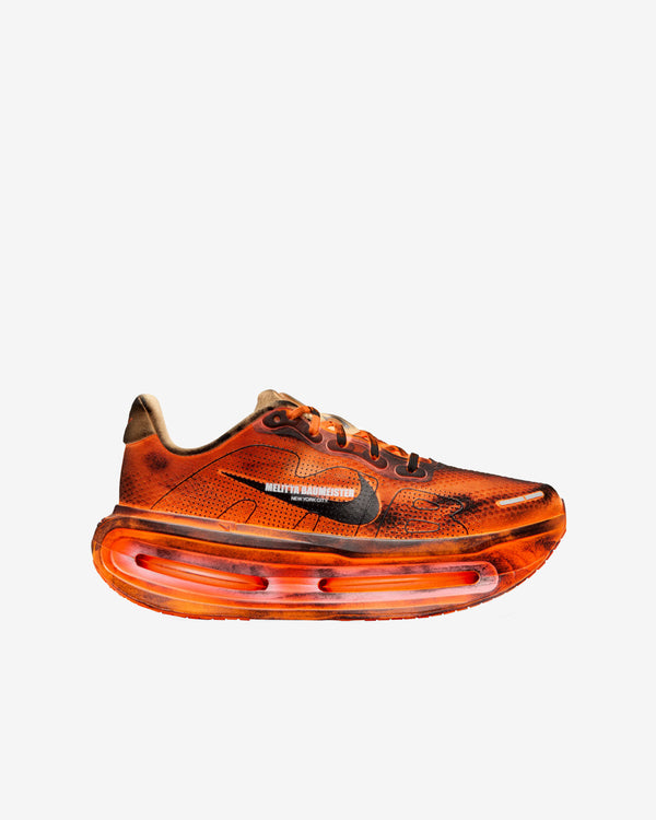 Nike - Women's Melitta Baumeister Vomero Premium Sneakers - (Total Orange)