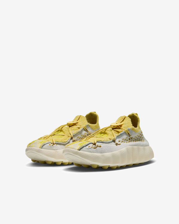 Nike - Mind 002 Flyknit - (Light Bone/Saturn Gold)