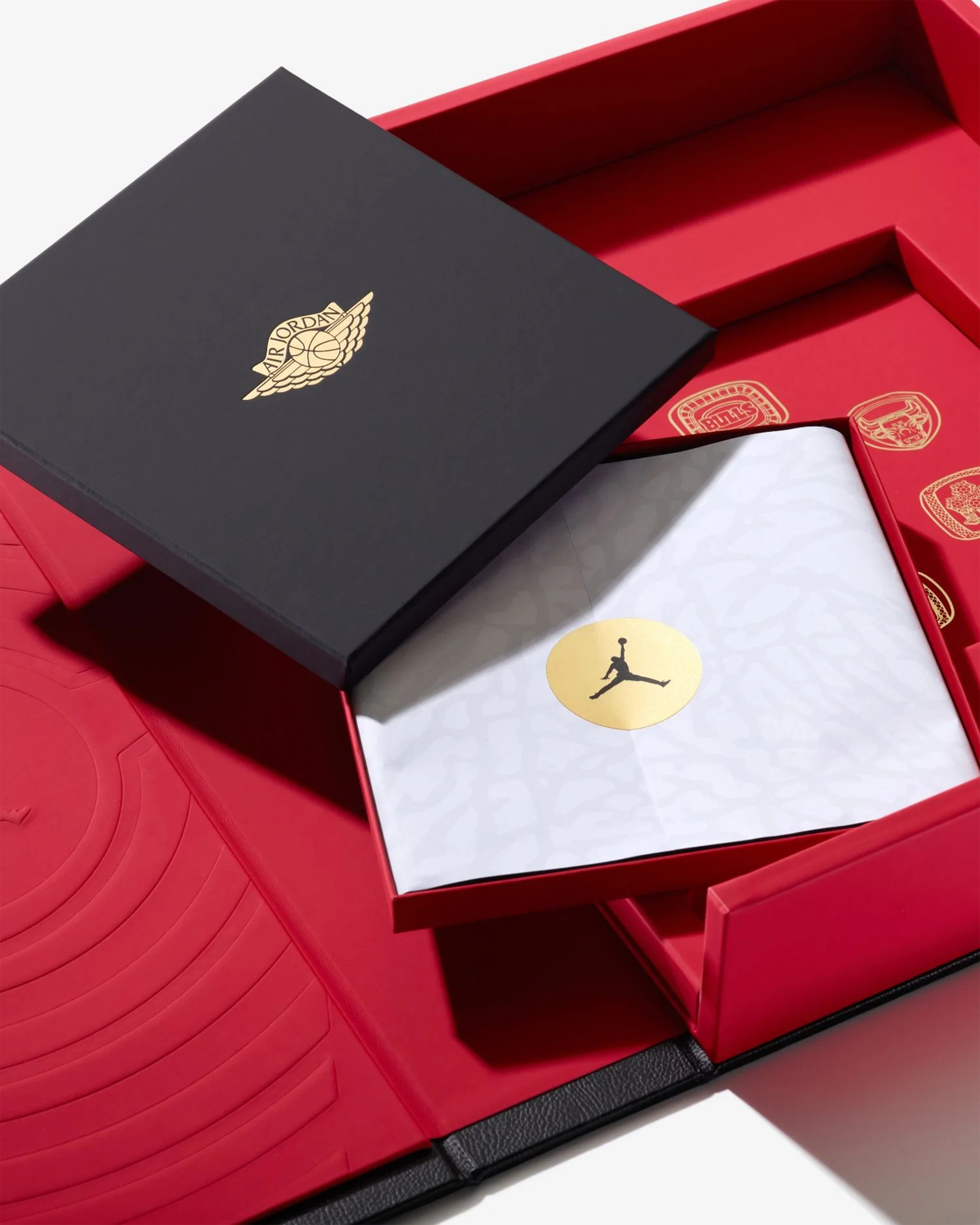 Assouline: Air Jordan Ultimate Collection | DSMNY E-SHOP