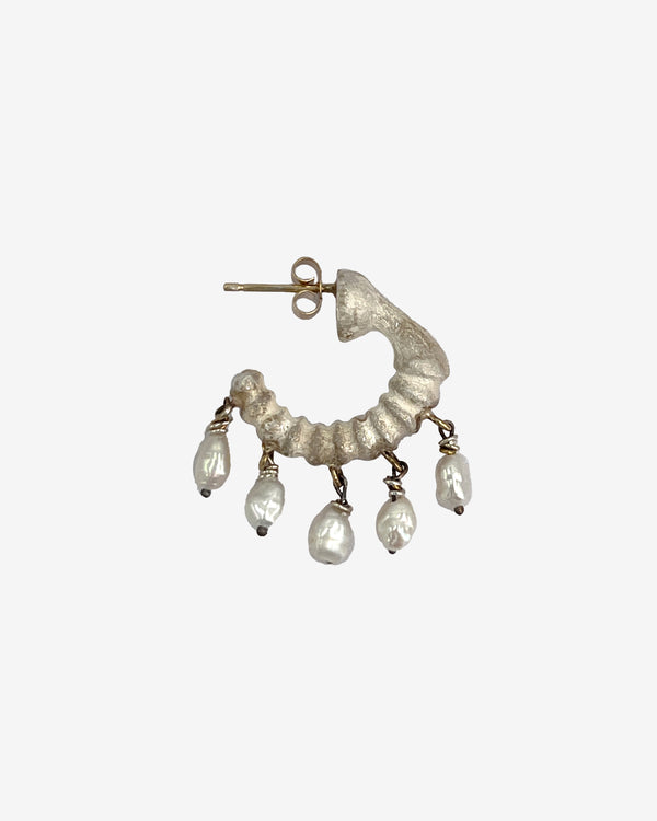 Weinan Pan - Bone Earring No2 - (Yellow Gold/Pearl)