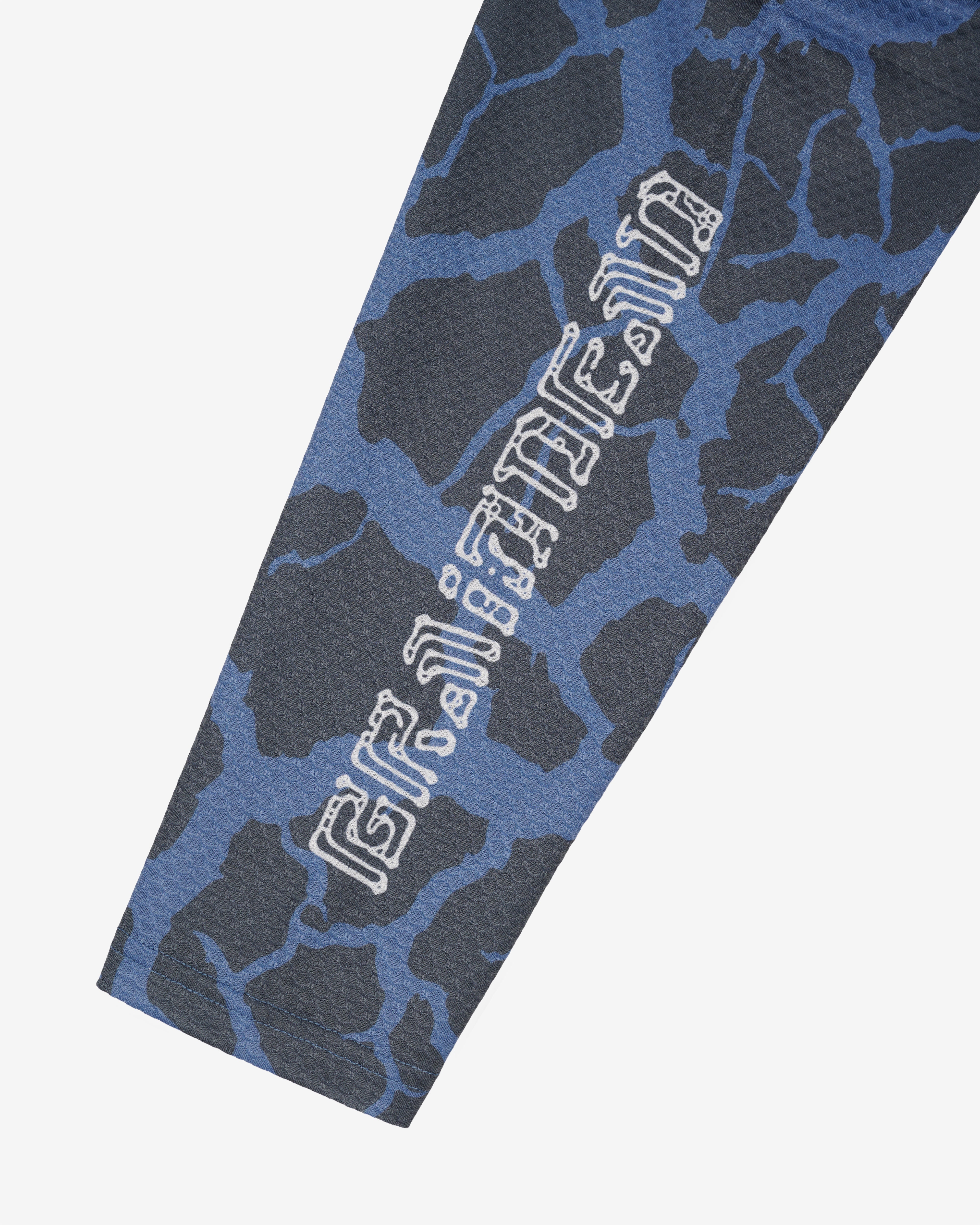 Brain Dead x Attaquer: Men's Long Sleeve Tech T-Shirt (Blue