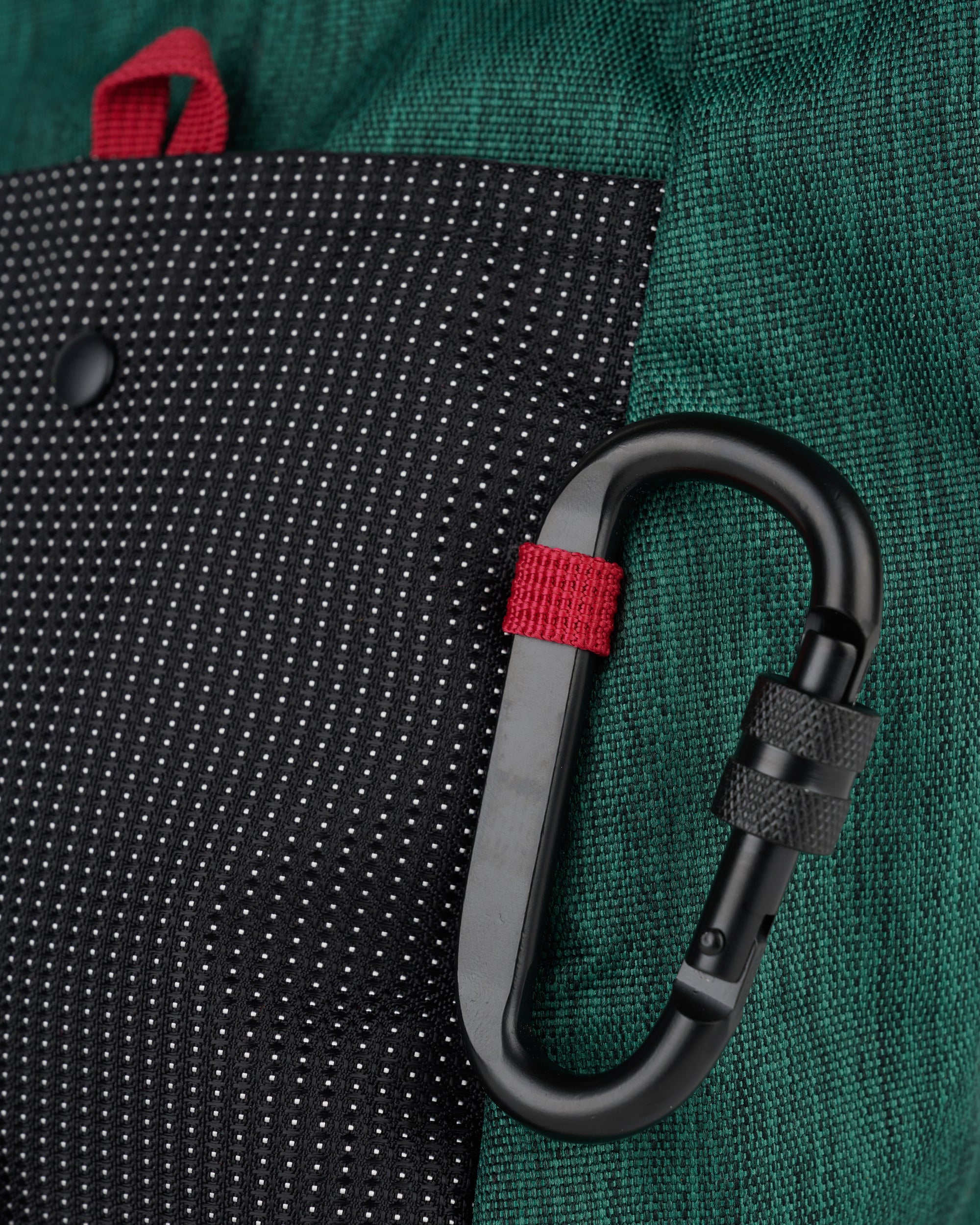 Brain Dead - Men's Chalk Bag - (Black) view 2, Click to Zoom in