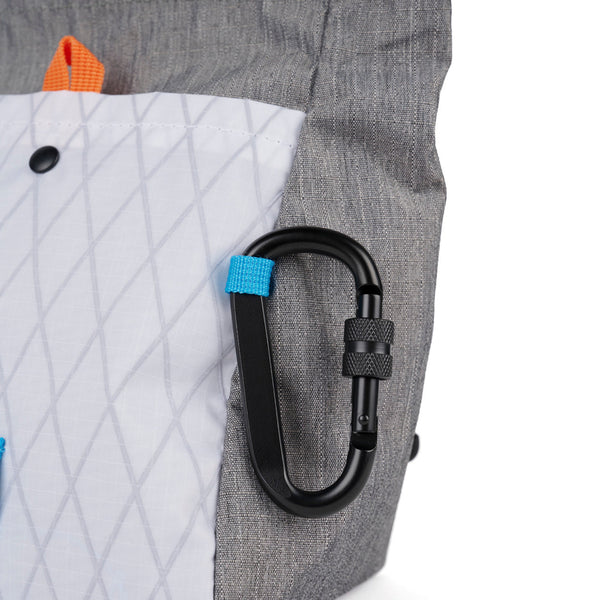 Brain Dead - Men's Chalk Bag - (Bone)