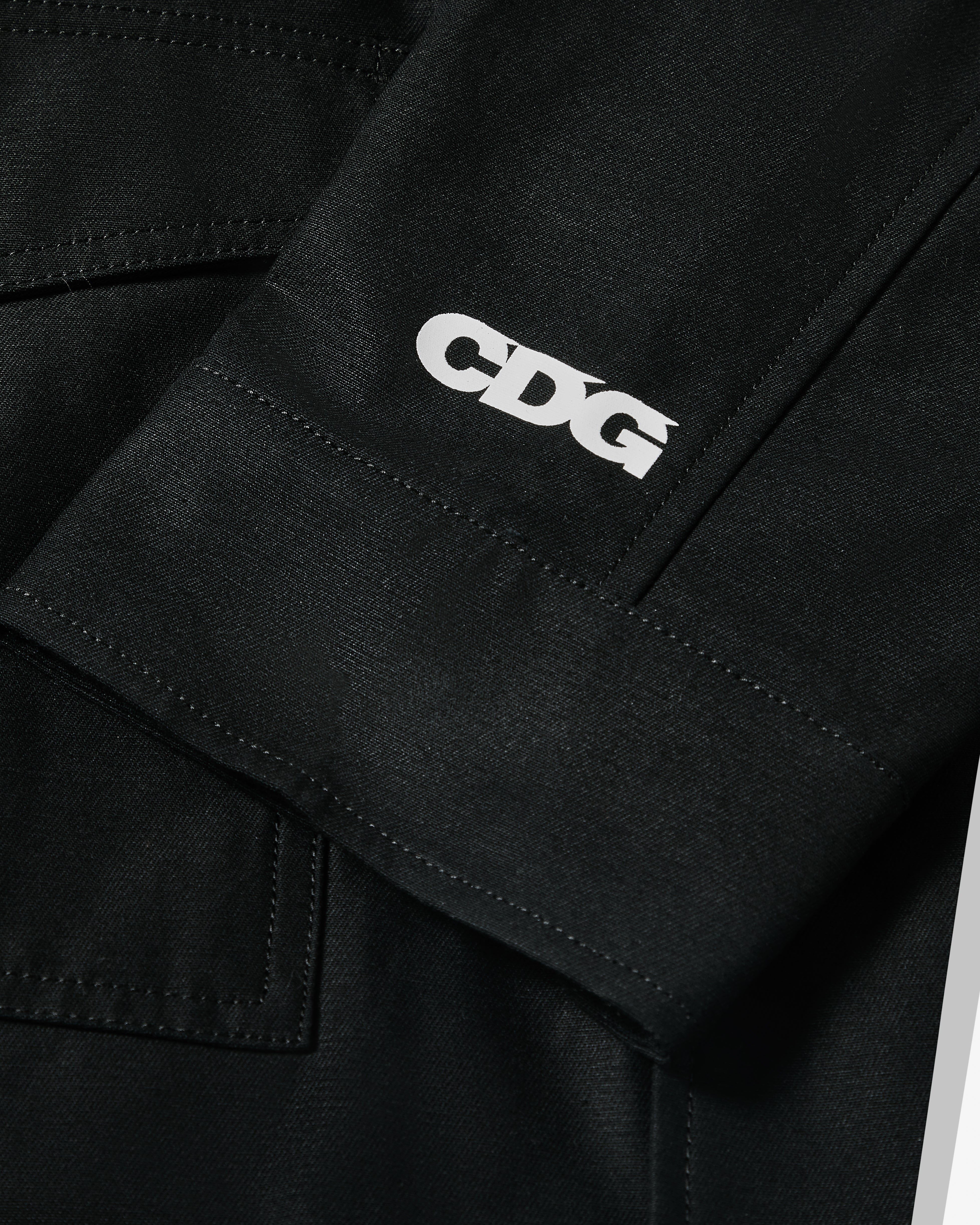 CDG: Alpha Industries Air Force Field Jacket (Black) | DSMNY E-SHOP