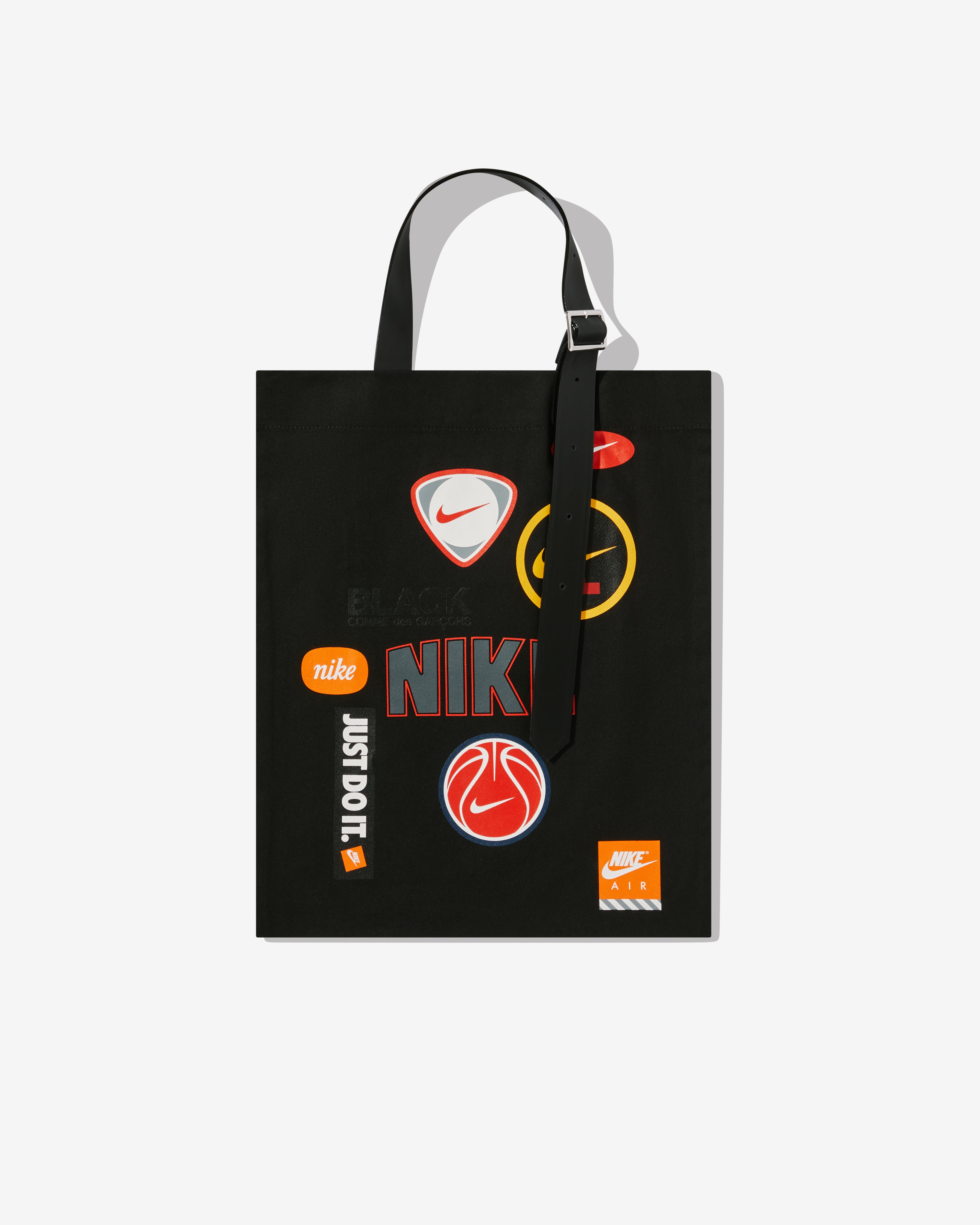Black Comme Des Garçons: Nike Tote Bag (Black) | DSMNY E-SHOP