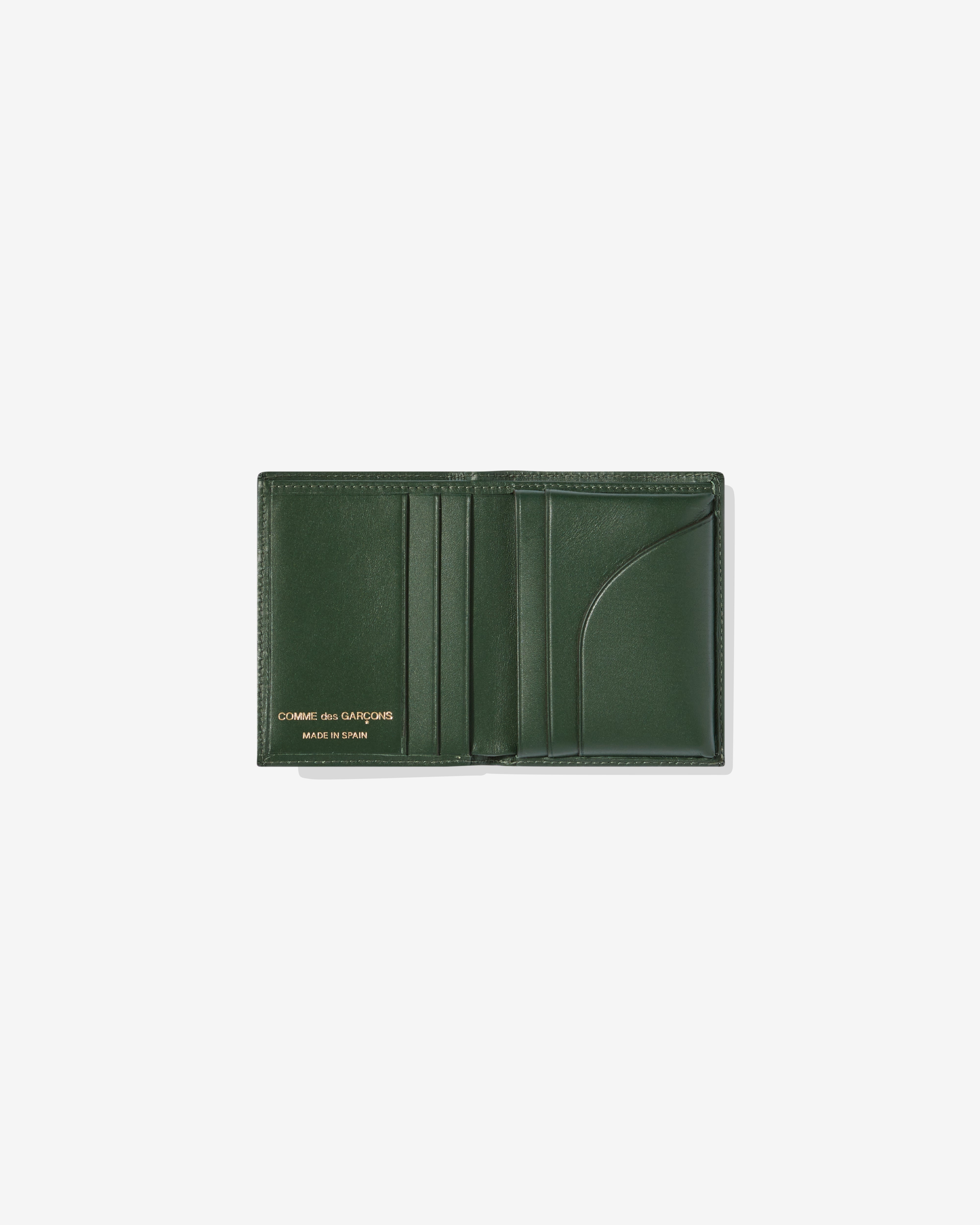 CDG Wallet: Classic Leather Bifold Wallet (Bottle Green SA0641