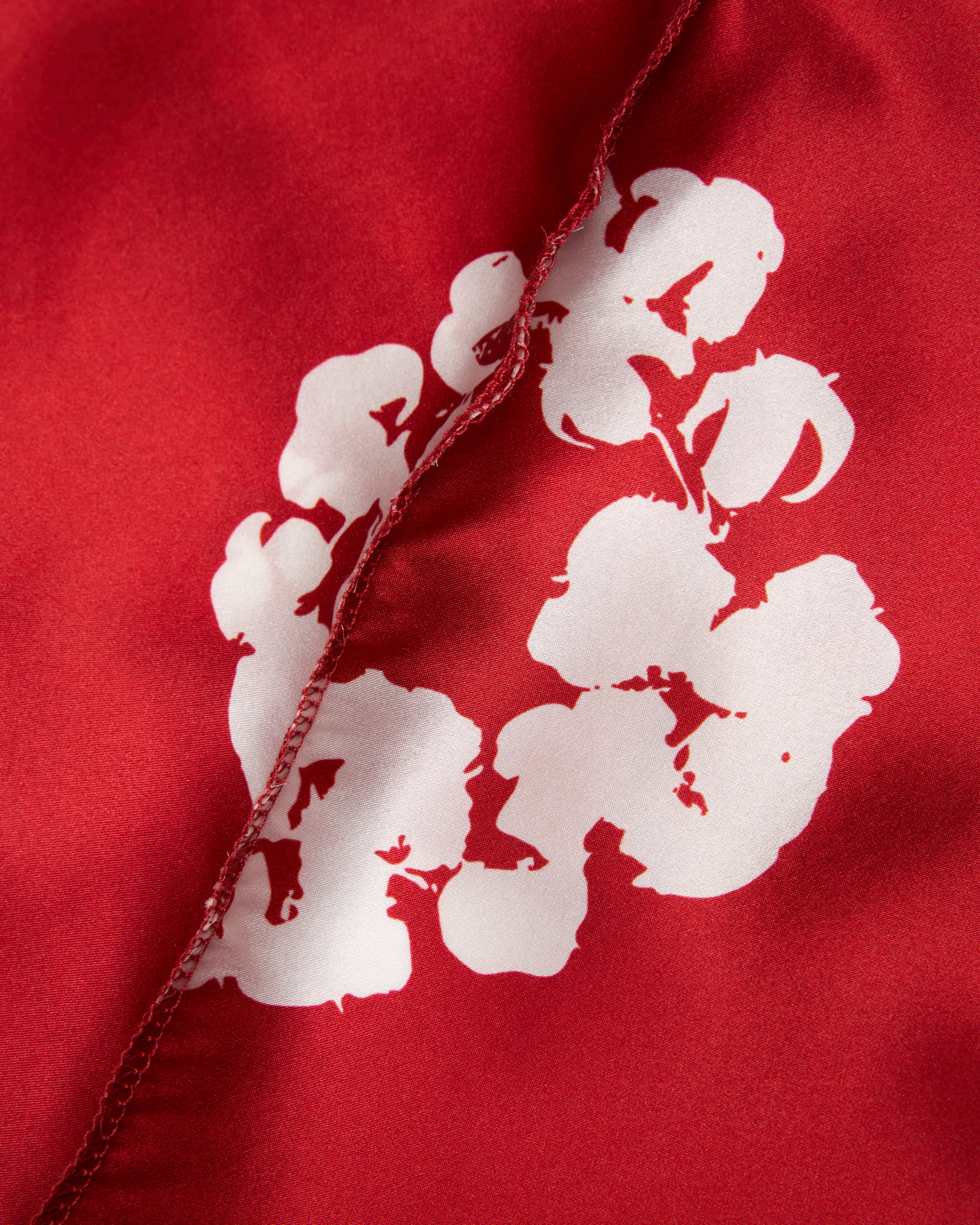 Denim Tears: Men's Cotton Wreath Durag (Red) | DSMNY E-SHOP