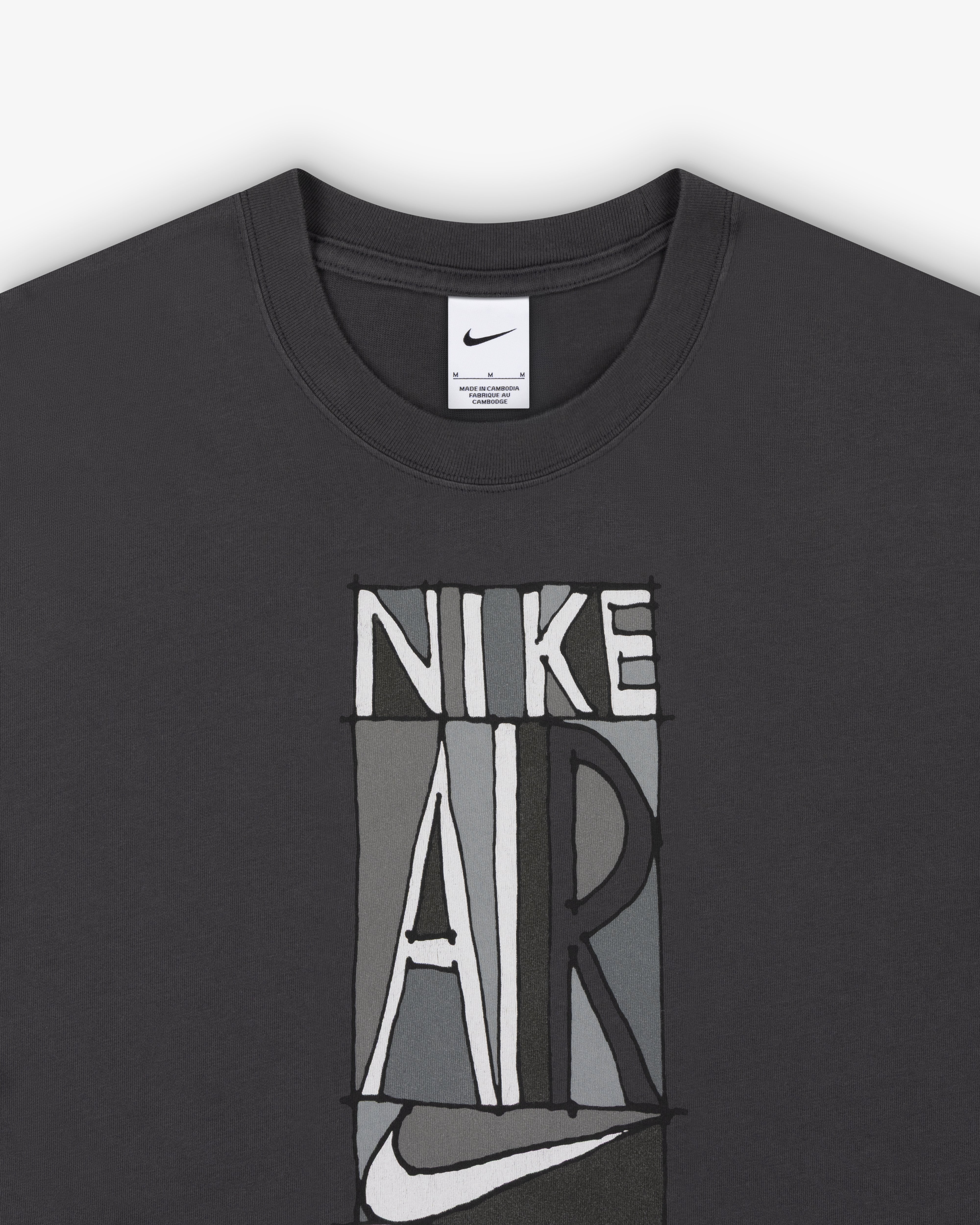 Nike: DSM Men's Vintage T-Shirt (Anthracite) | DSMNY E-SHOP