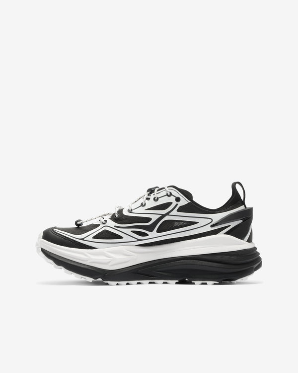 Hoka - Men's DSM Exclusive Stinson One7 Sneakers - (Black/White)
