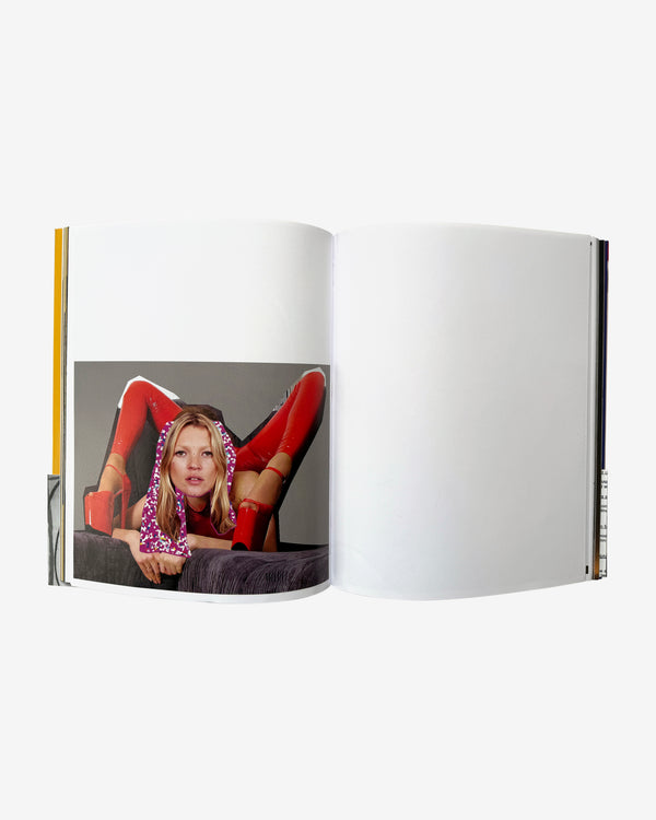 Idea - Kate by Marc - Marc Quinn