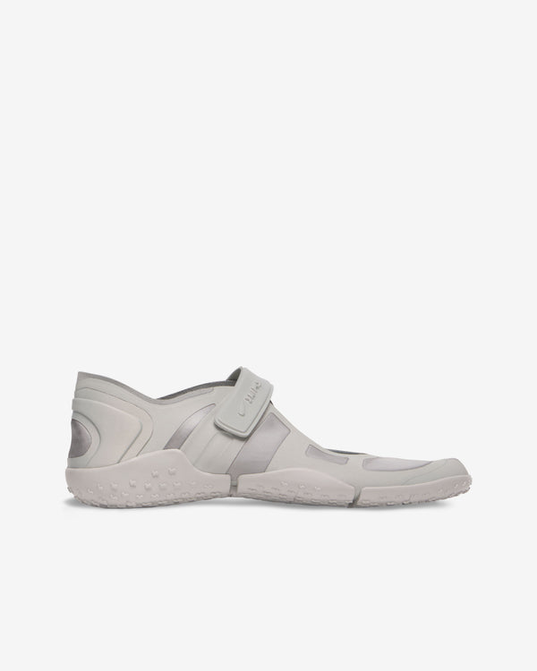 NikeSKIMS - Women's Rift Satin Sneakers - (Night Silver/Grey)