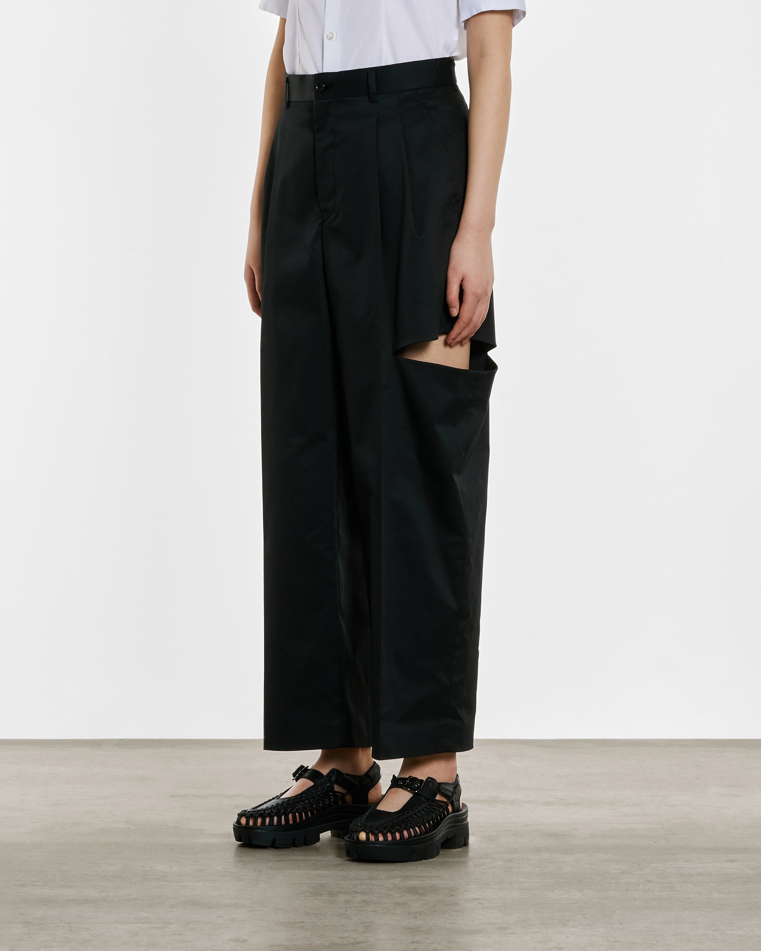 Noir Kei Ninomiya - Women's Cut-Out Twill Pant - (Black)