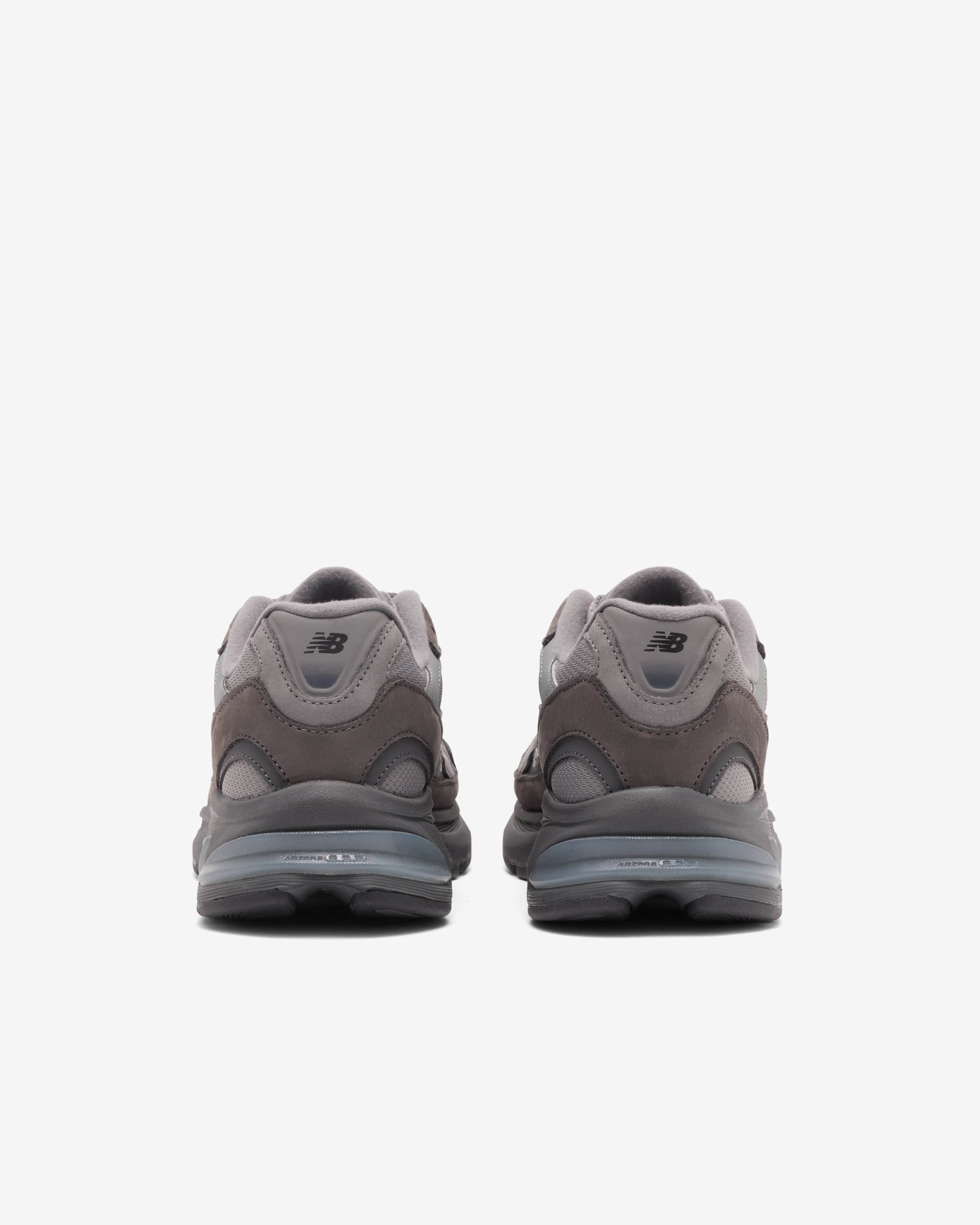 CDG Homme: Men's New Balance ABZORB 2010 (Charcoal) | DSMNY E-SHOP